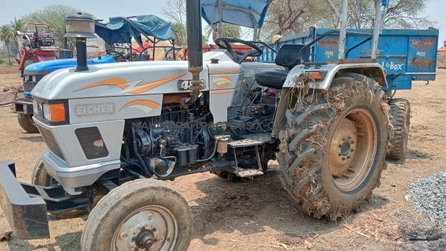 2017 Eicher 485-3