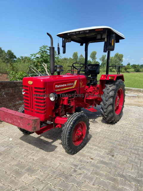 2013 Mahindra 265 DI-2