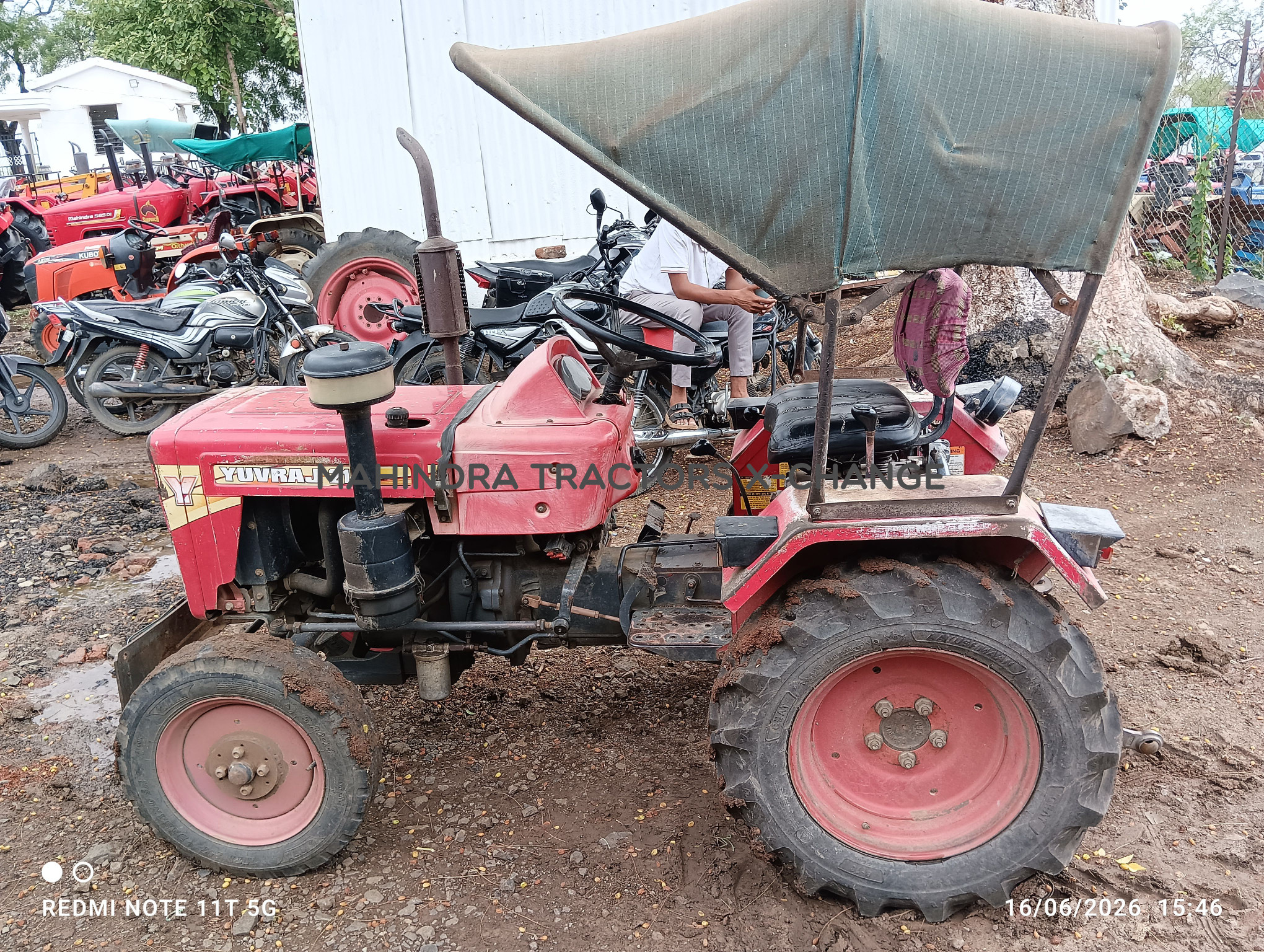 2011 Mahindra 215 Yuvraj-3