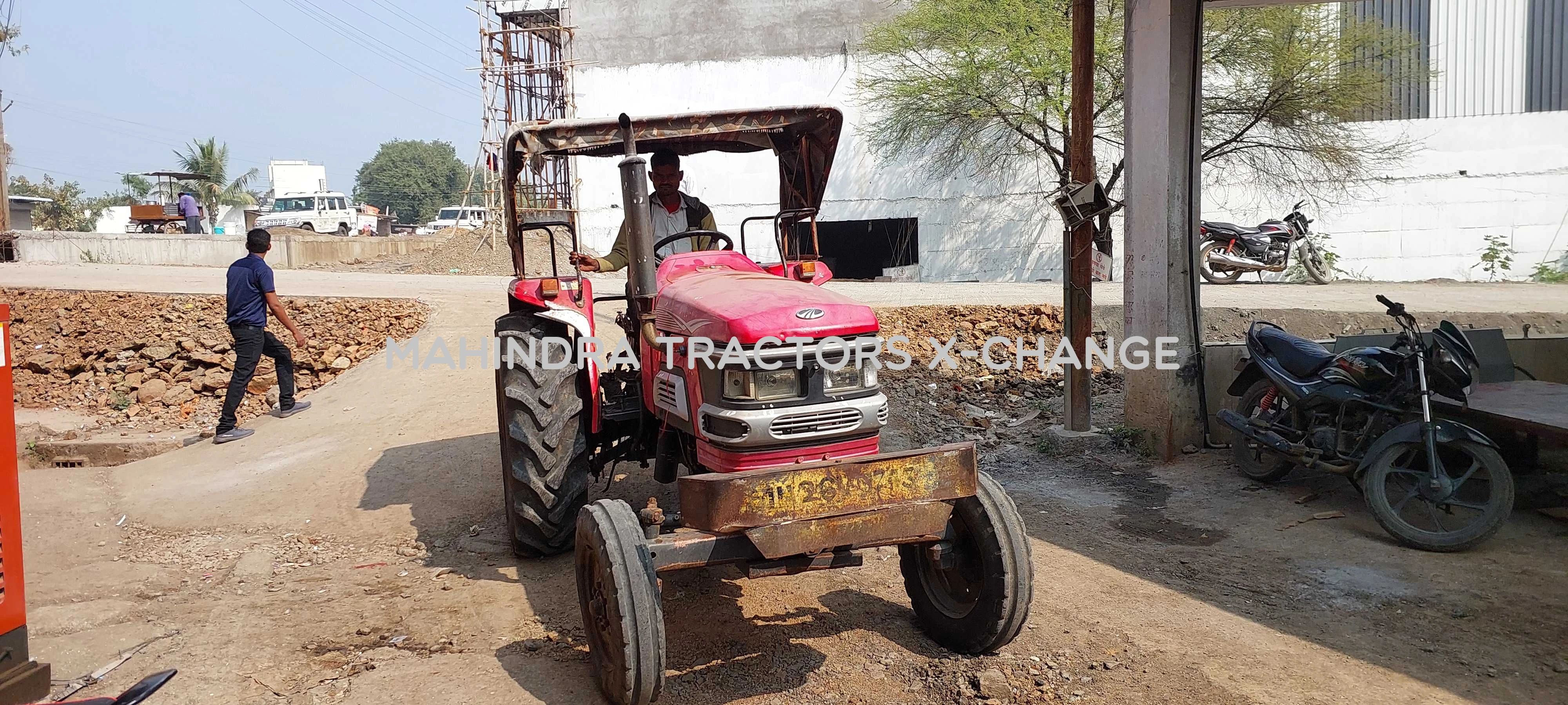 2013 Mahindra 555 DI Power Plus-2