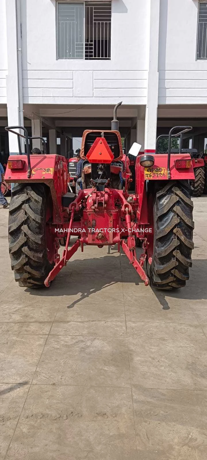 2021 Mahindra 415 DI-3