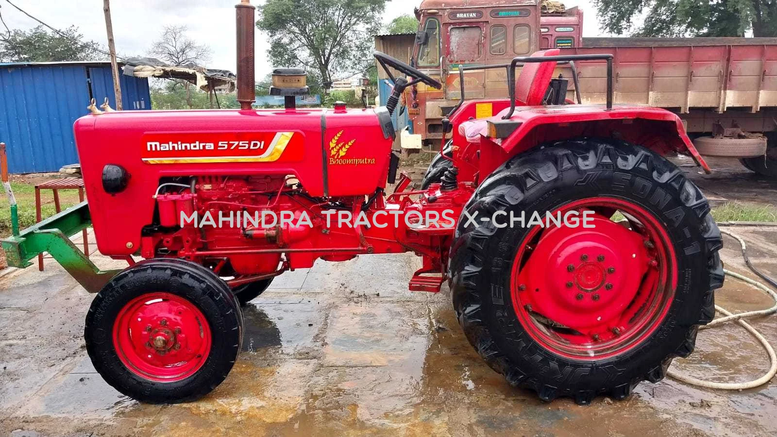 2018 Mahindra 575 DI-1