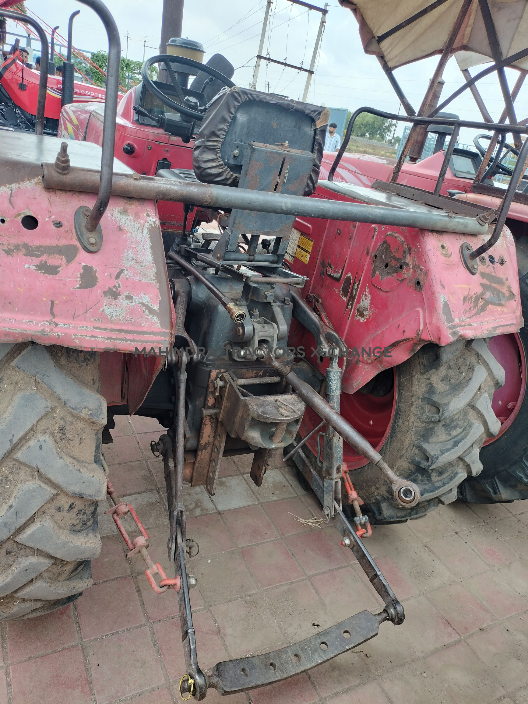 2007 Mahindra 275 DI NST-3