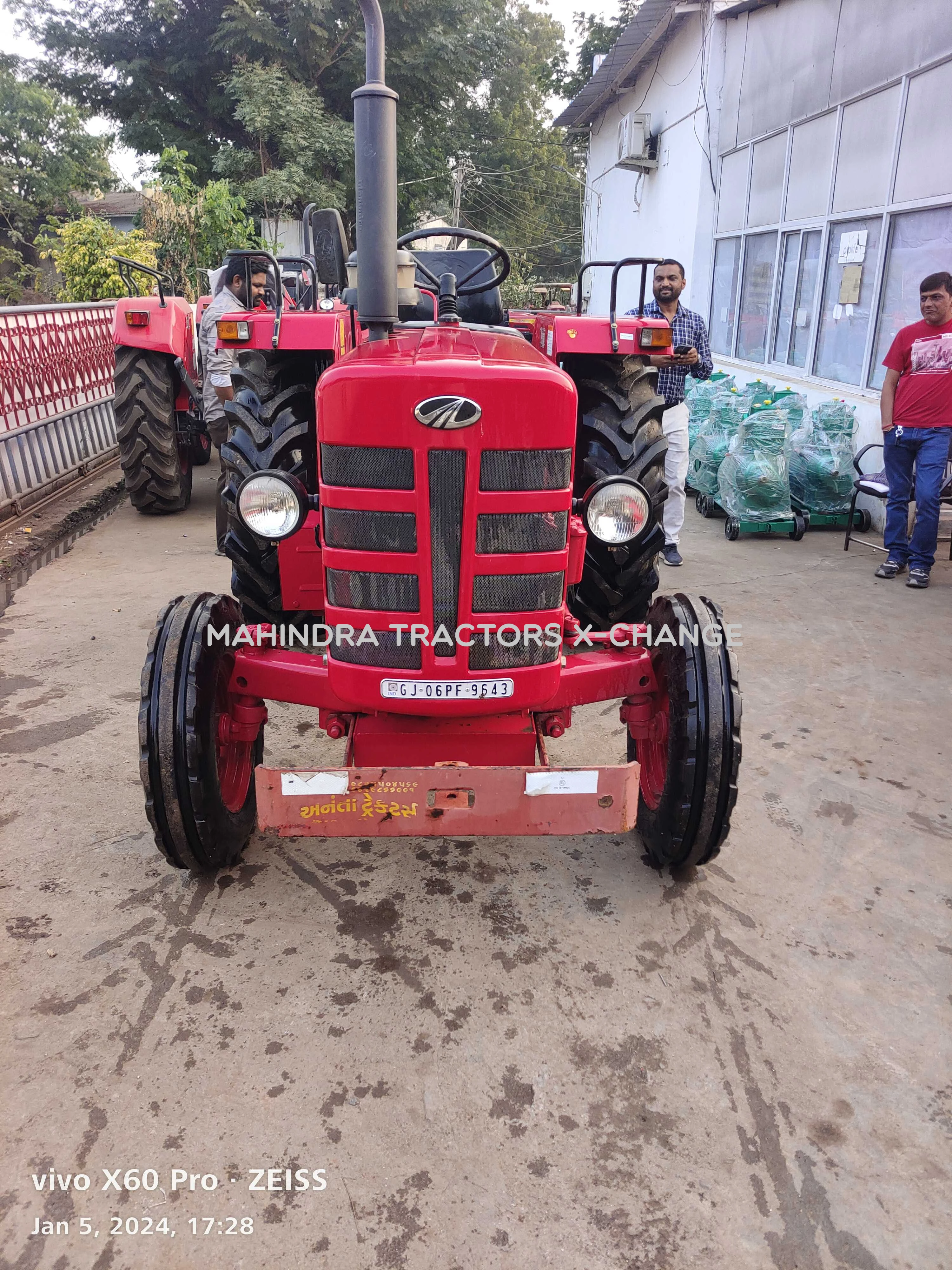 2021 Mahindra 265 DI XP Plus-2