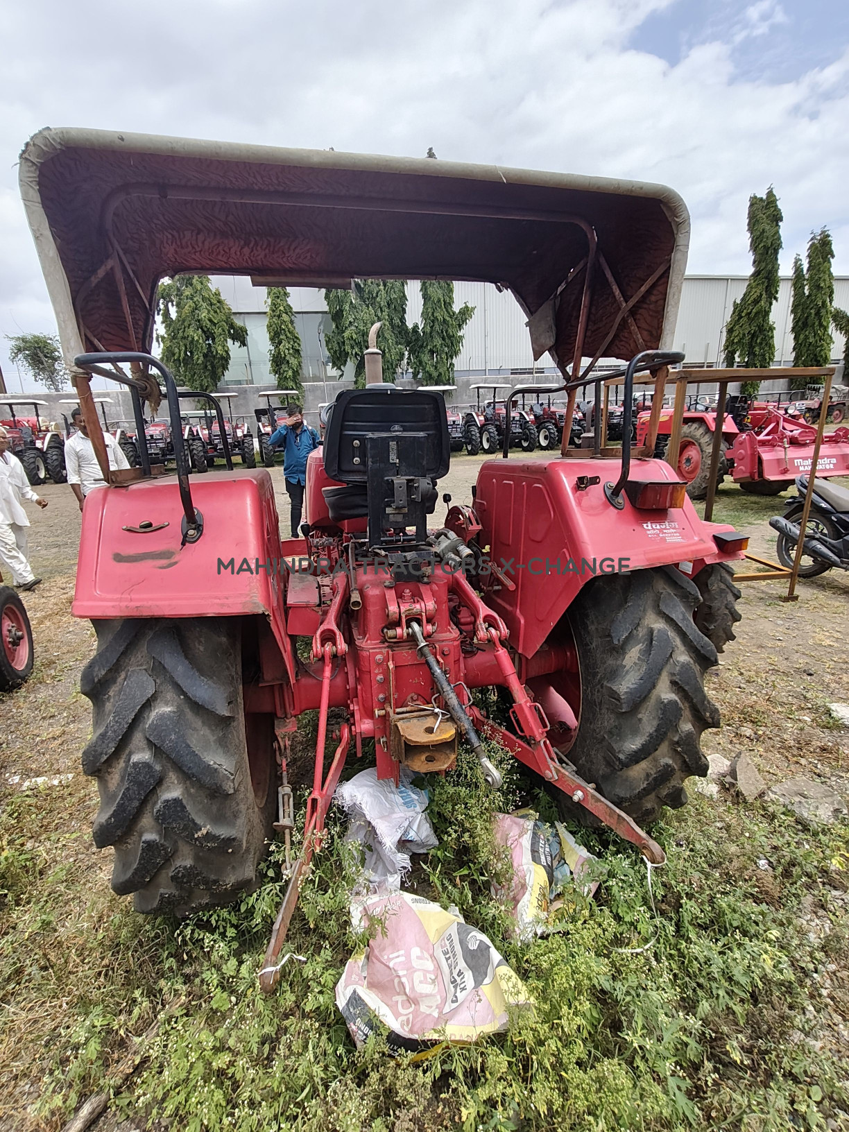 2017 Mahindra 575 DI-5