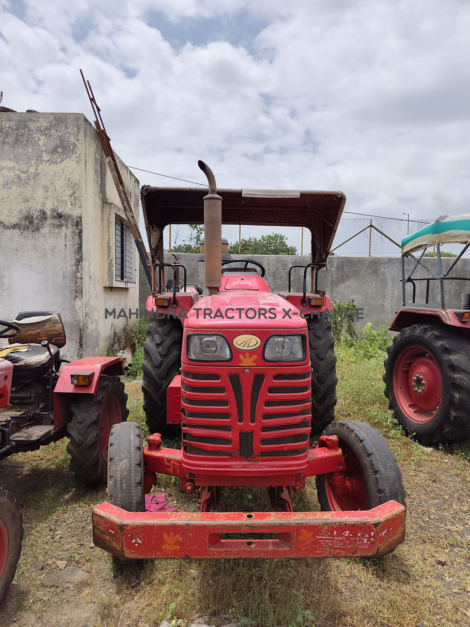 2017 Mahindra 575 DI-8