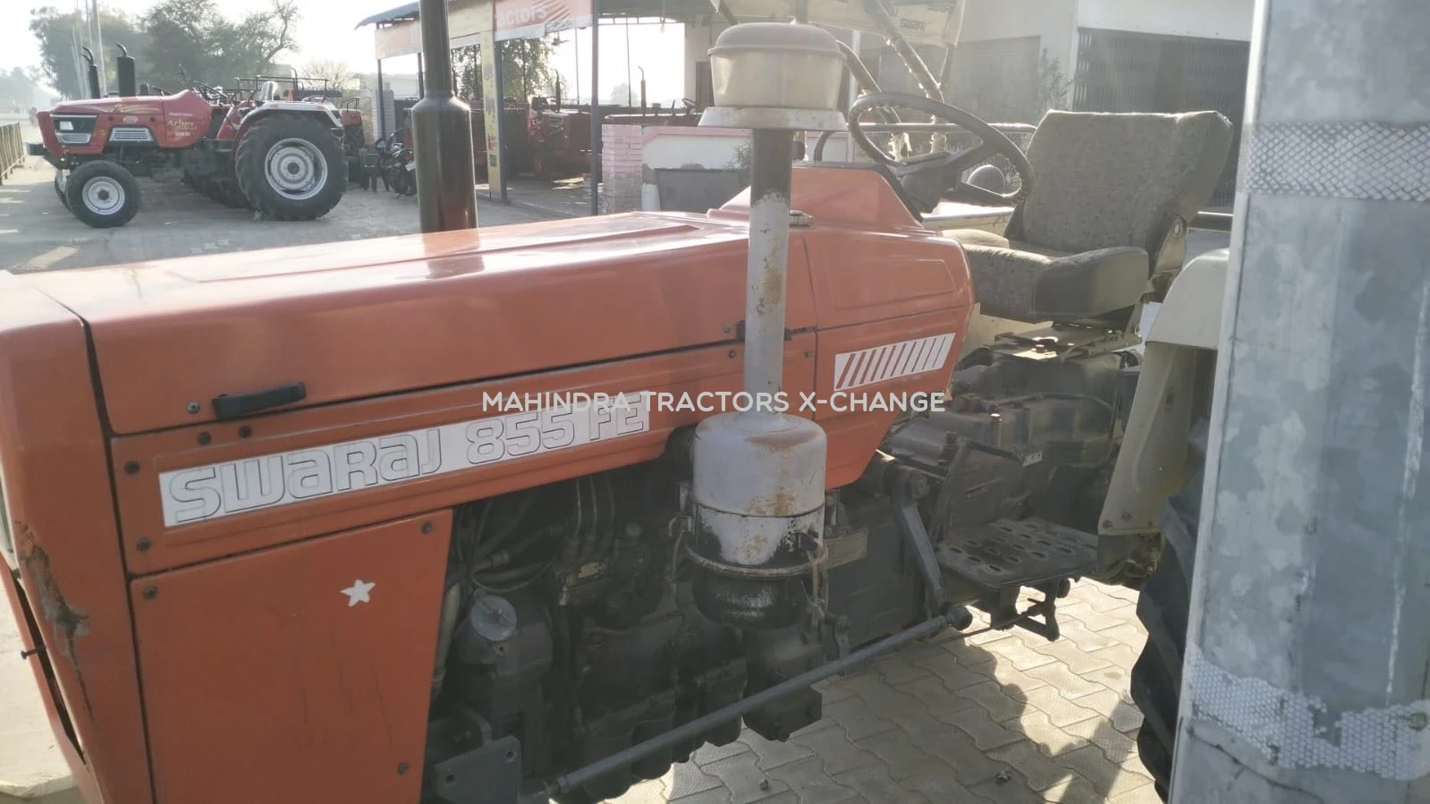 2011 Swaraj 855 FE-4