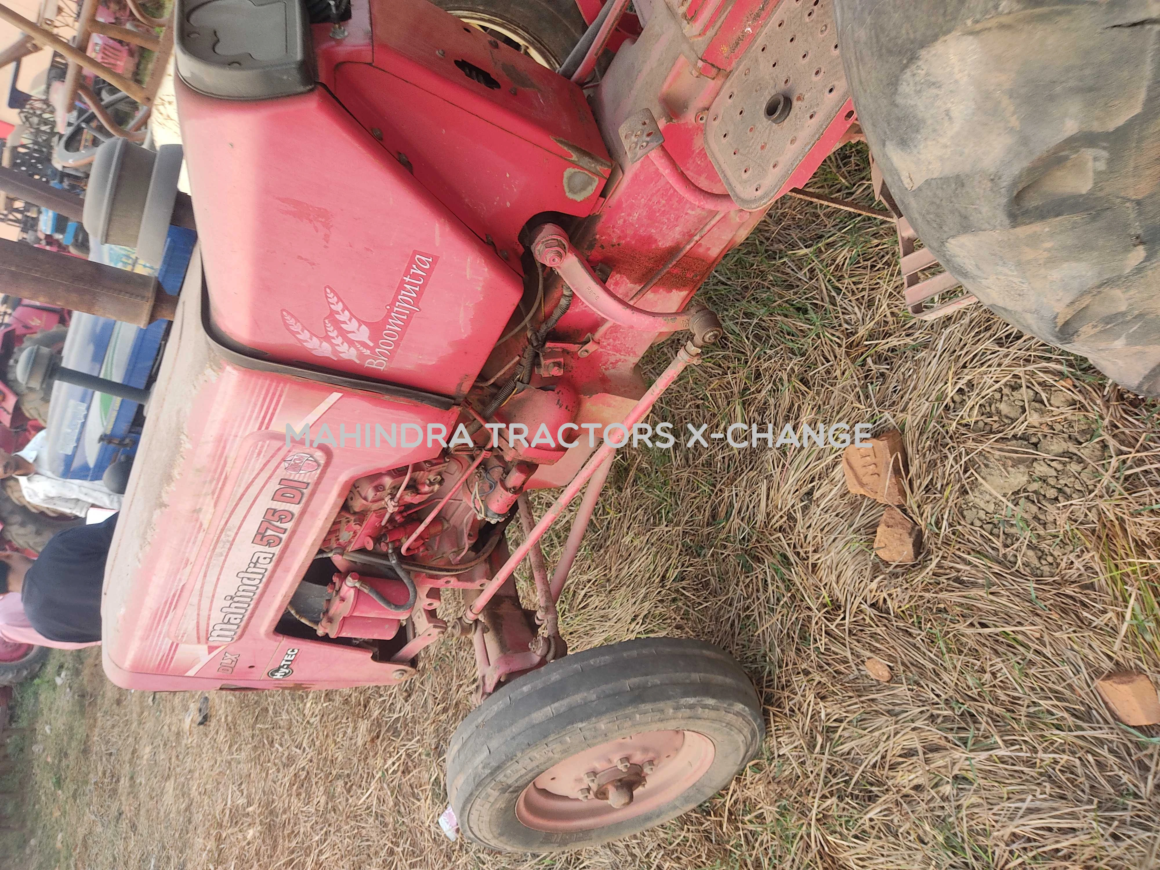 2014 Mahindra 575 DI-1