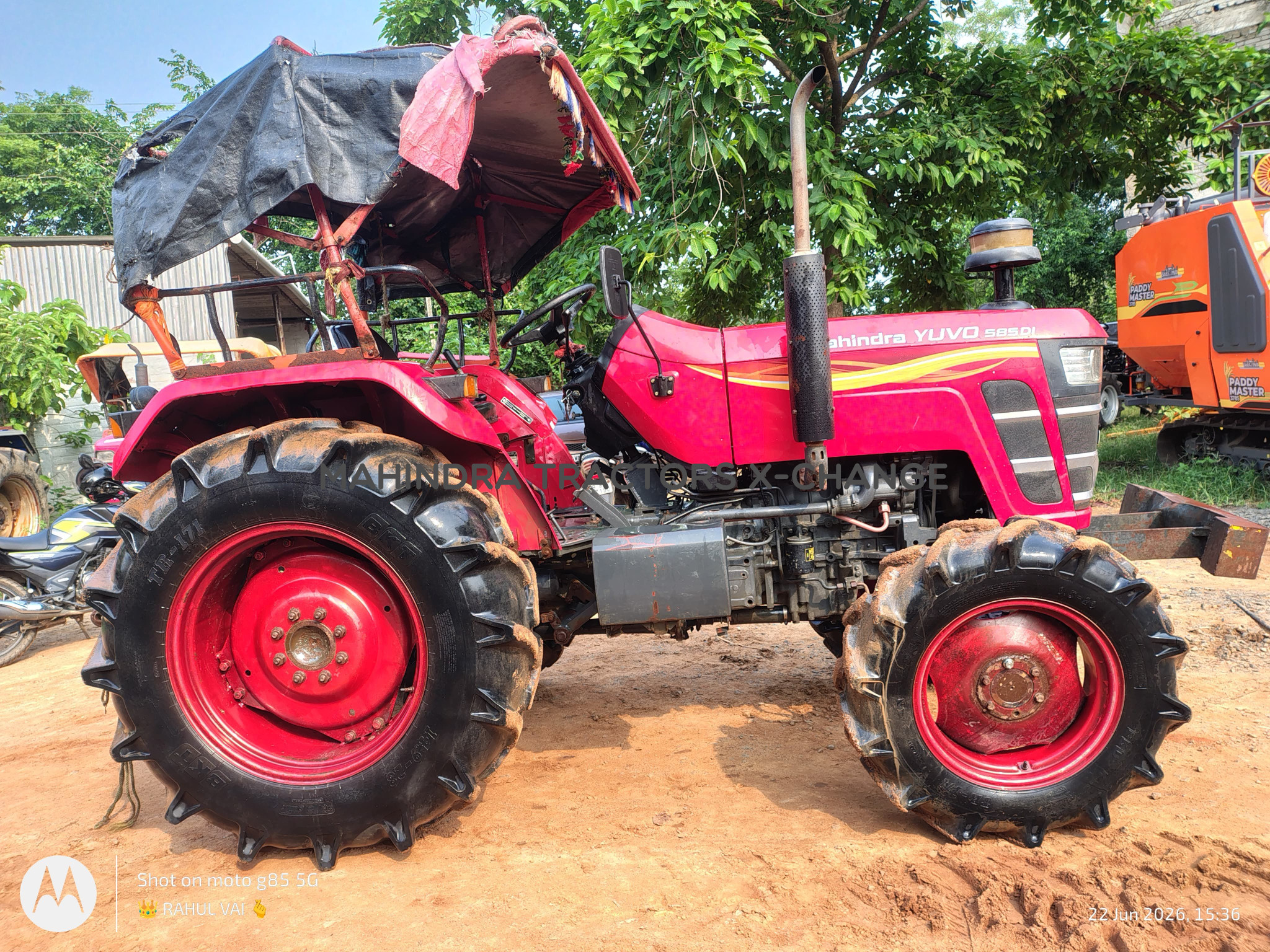2022 Mahindra YUVO 585 DI 4WD-3