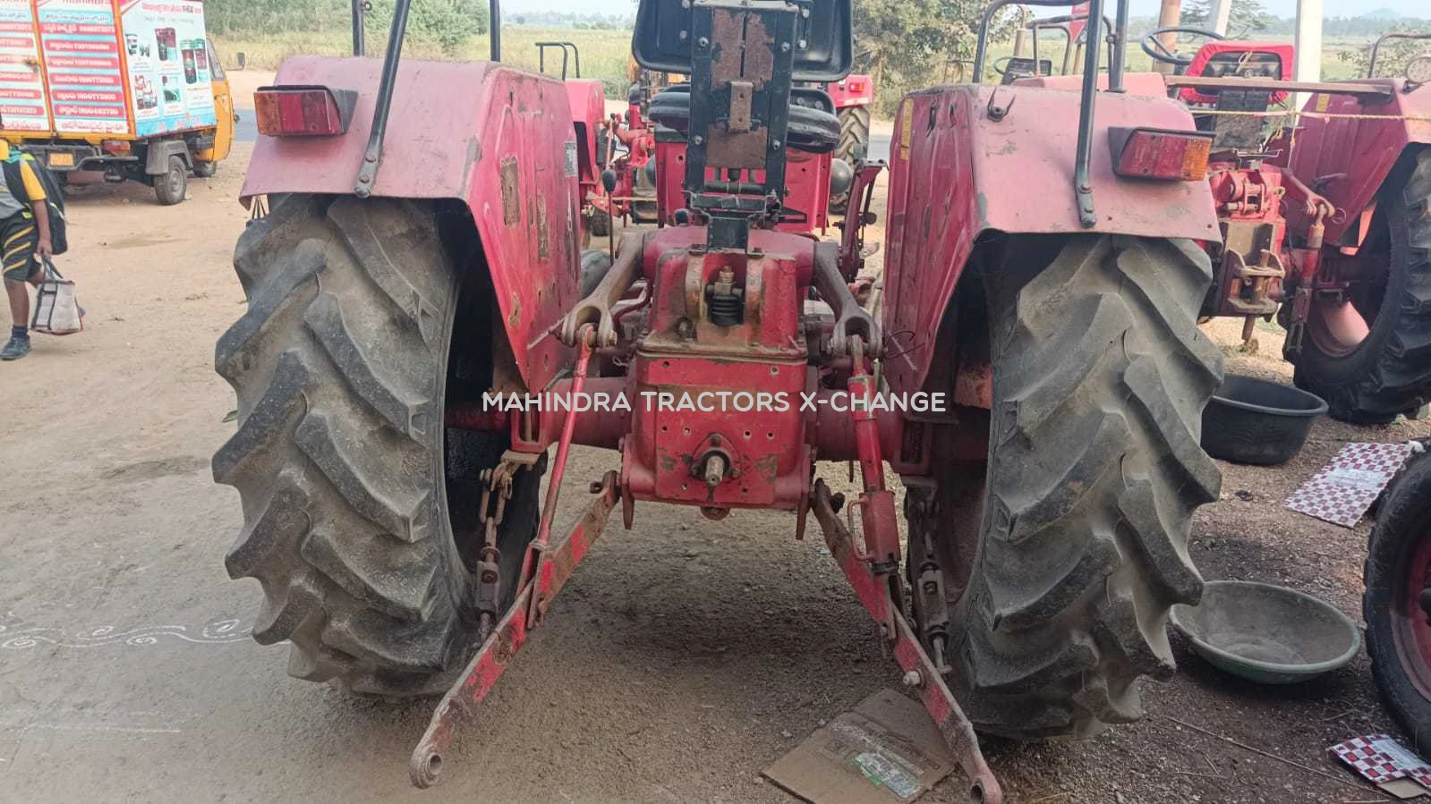 2015 Mahindra 415 DI-4