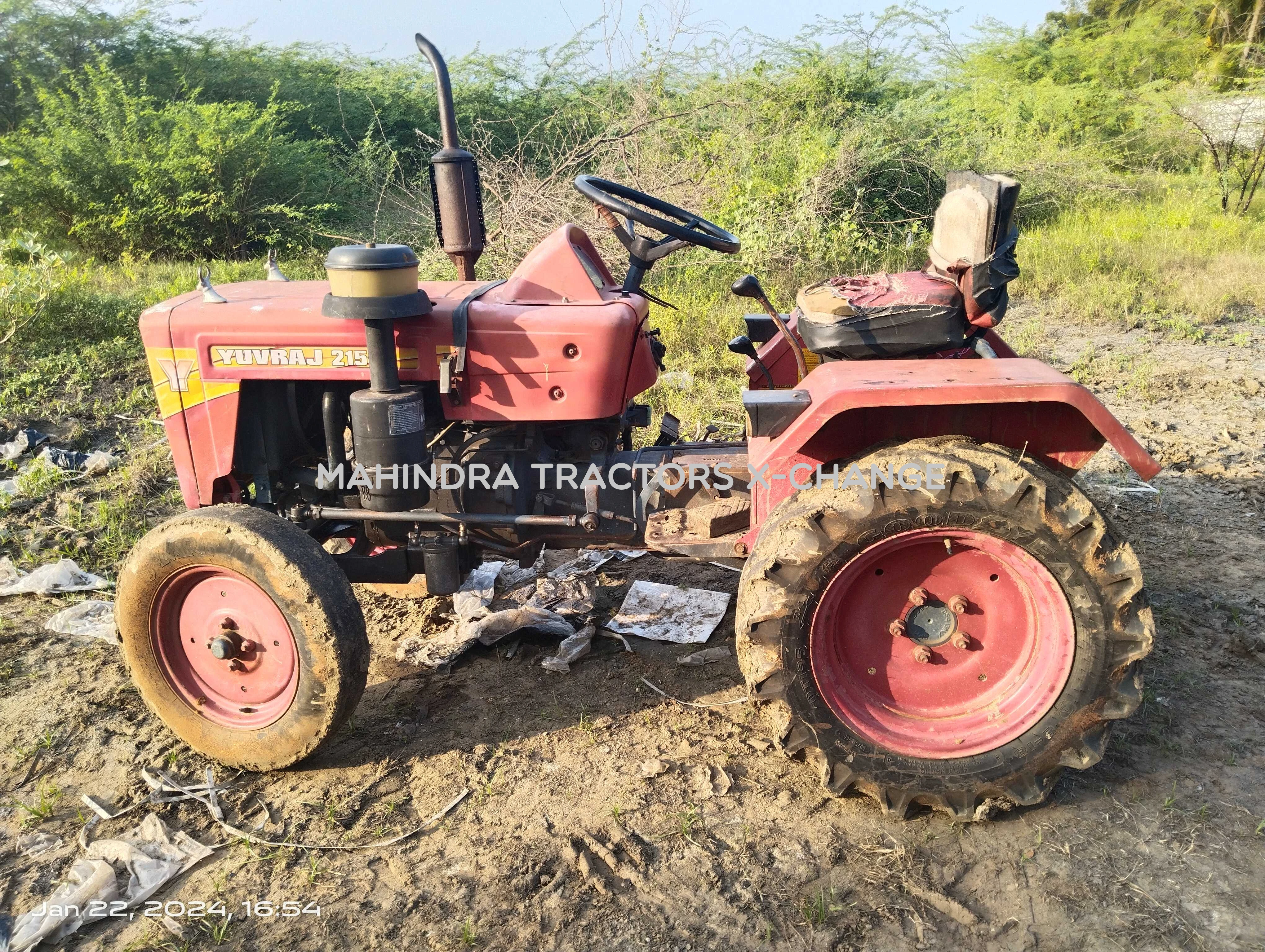 2013 Mahindra 215 Yuvraj NXT-2