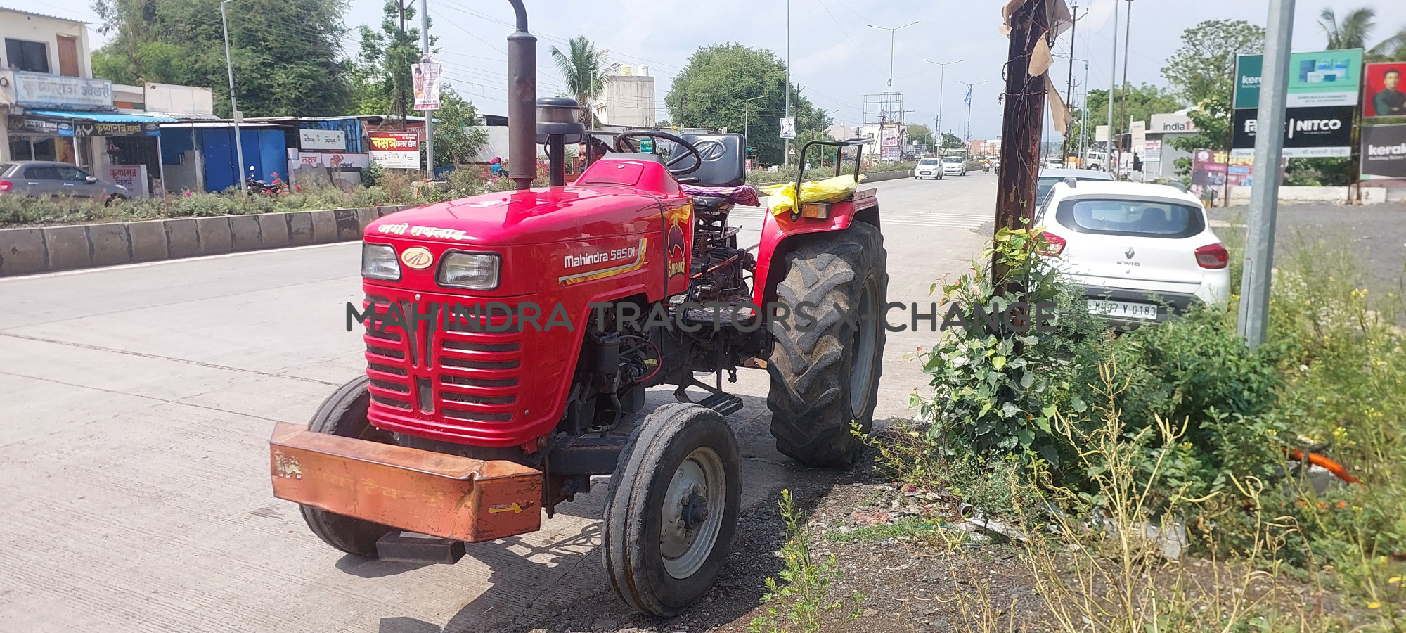 2022 Mahindra 585 DI NST-2
