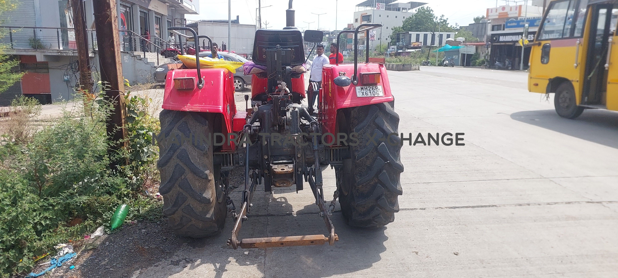 2022 Mahindra 585 DI NST-3