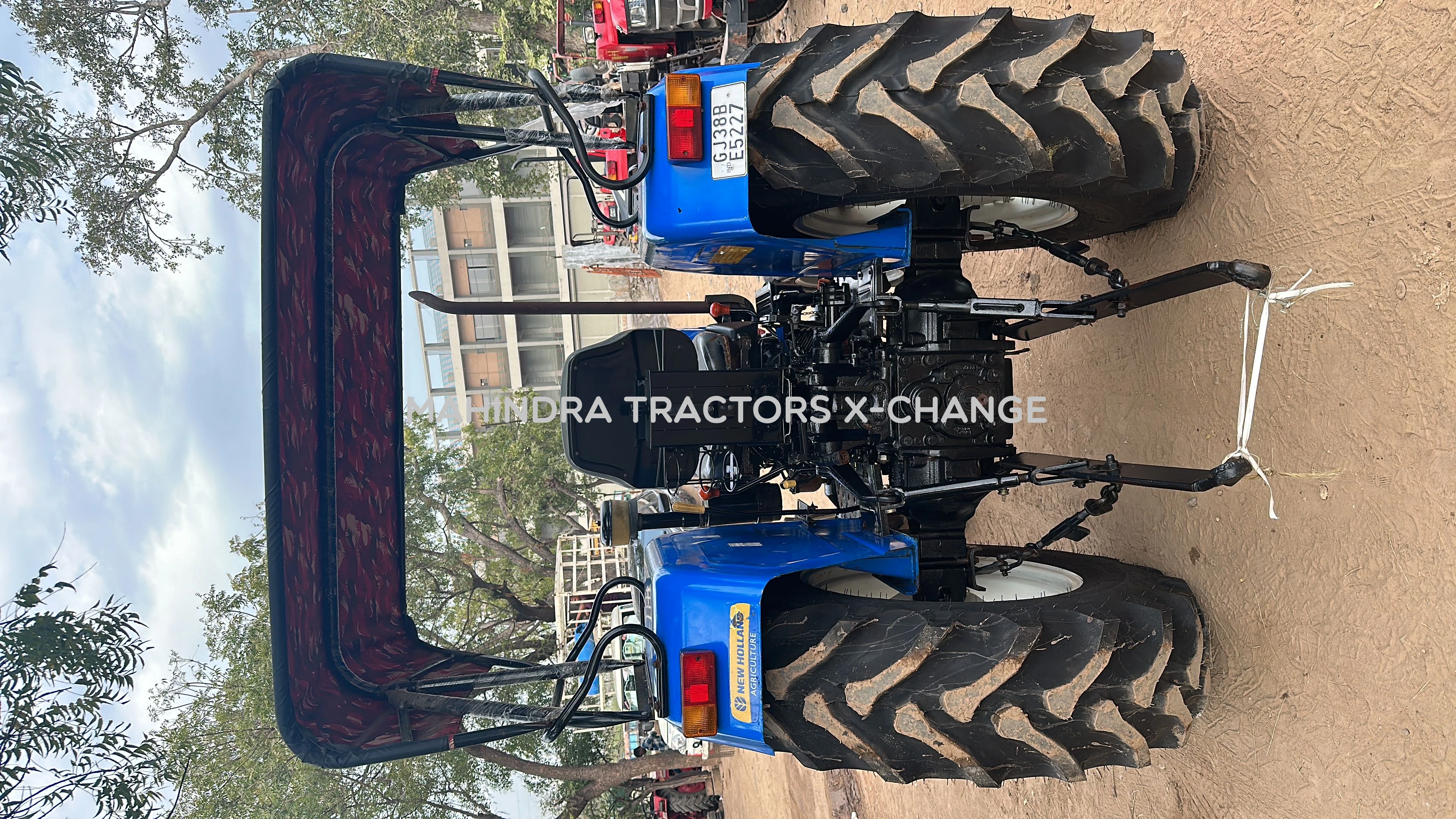 2018 New holland 4710 2WD WITH CANOPY-4