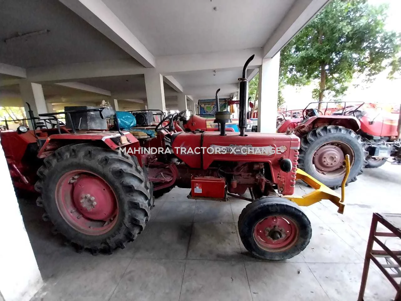 2011 Mahindra 475 DI-4