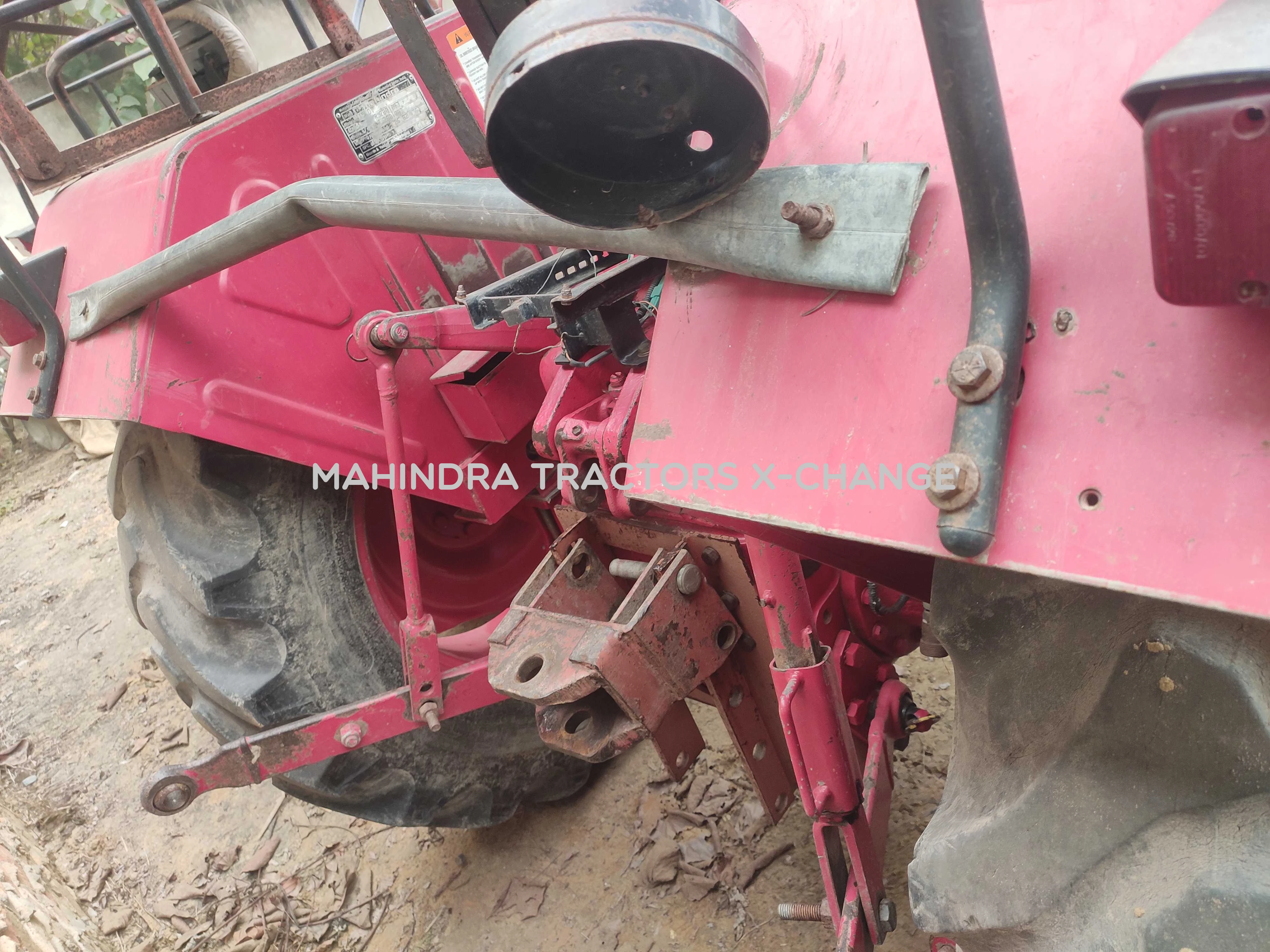 2016 Mahindra 415 DI-4