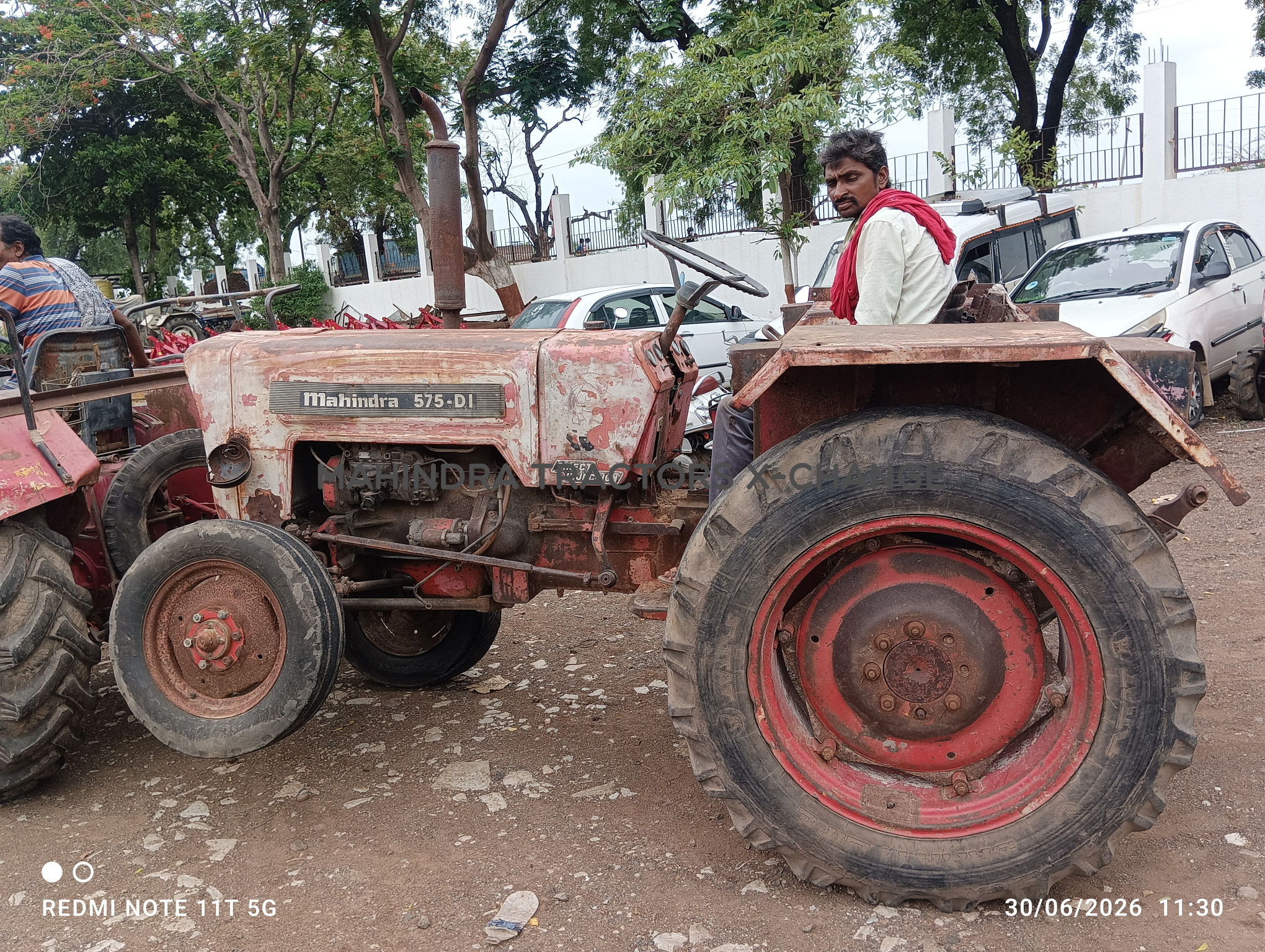1998 Mahindra Mahindra 575DI-5