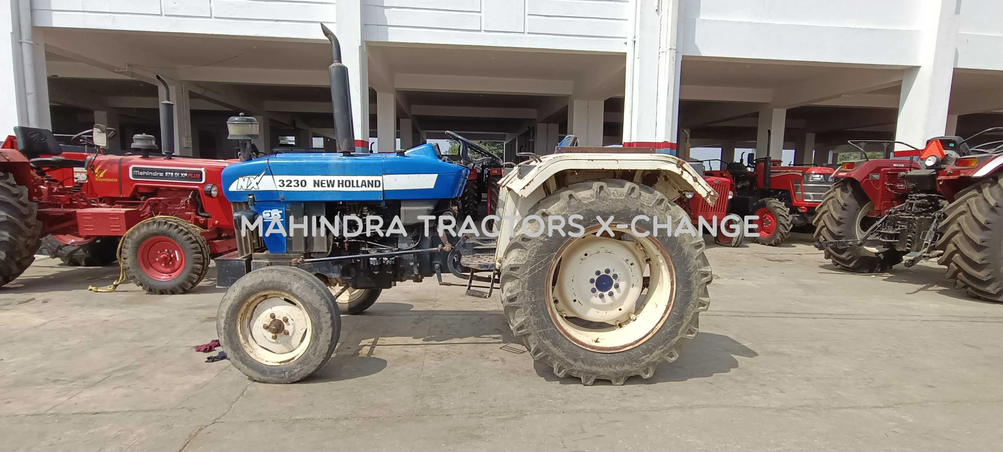 2011 New holland 3230 NX-1