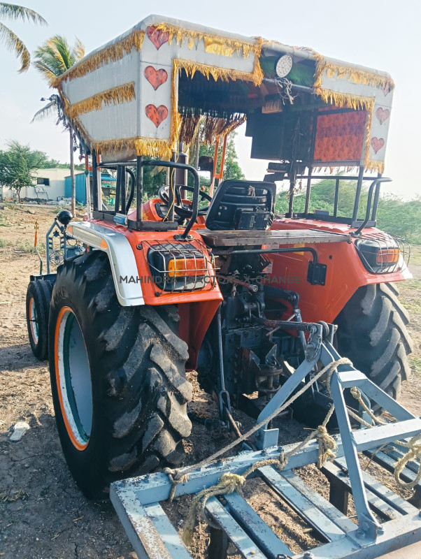 2022 Mahindra 555 ARJUN-4