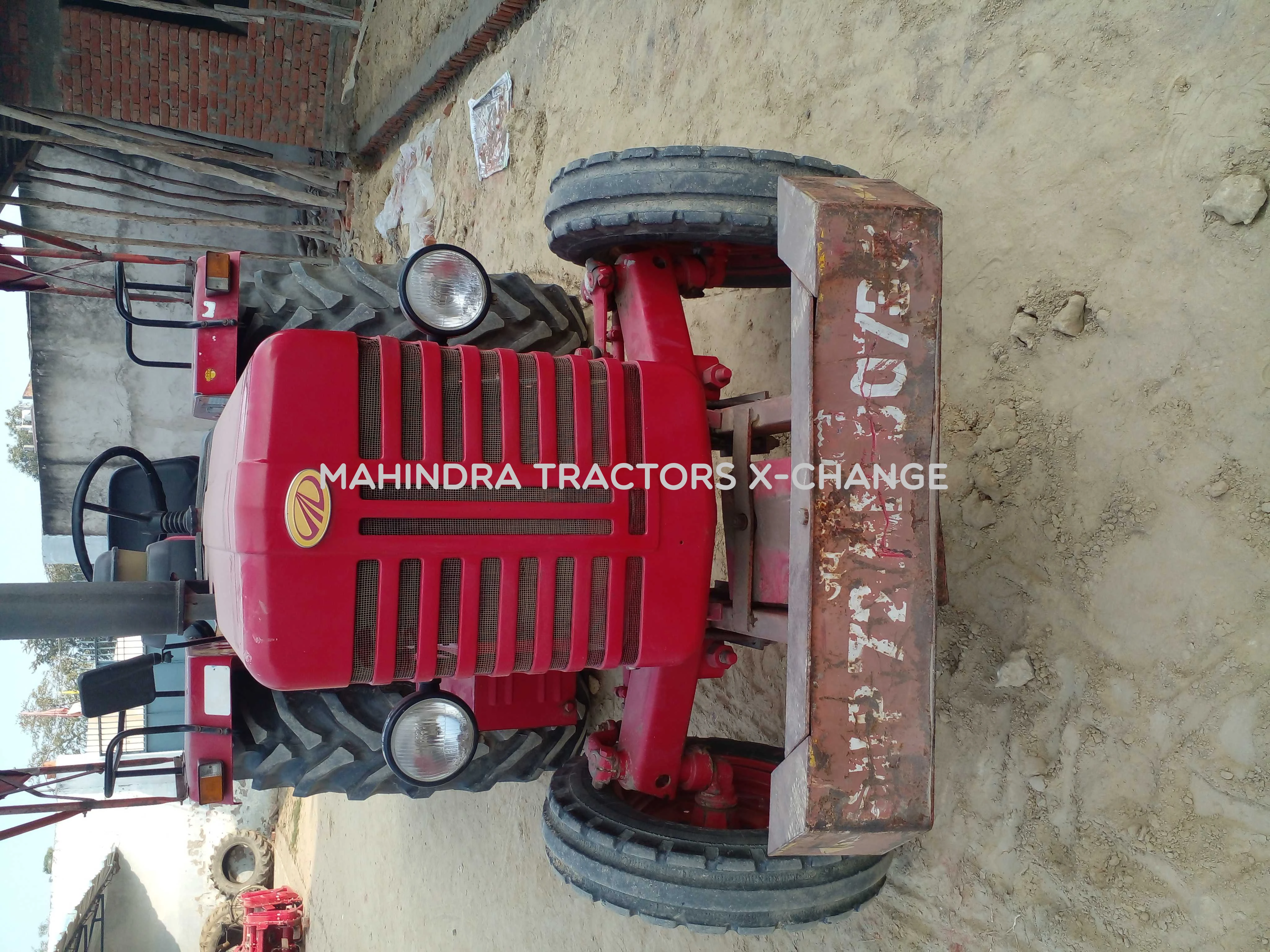 2016 Mahindra 475 DI-1