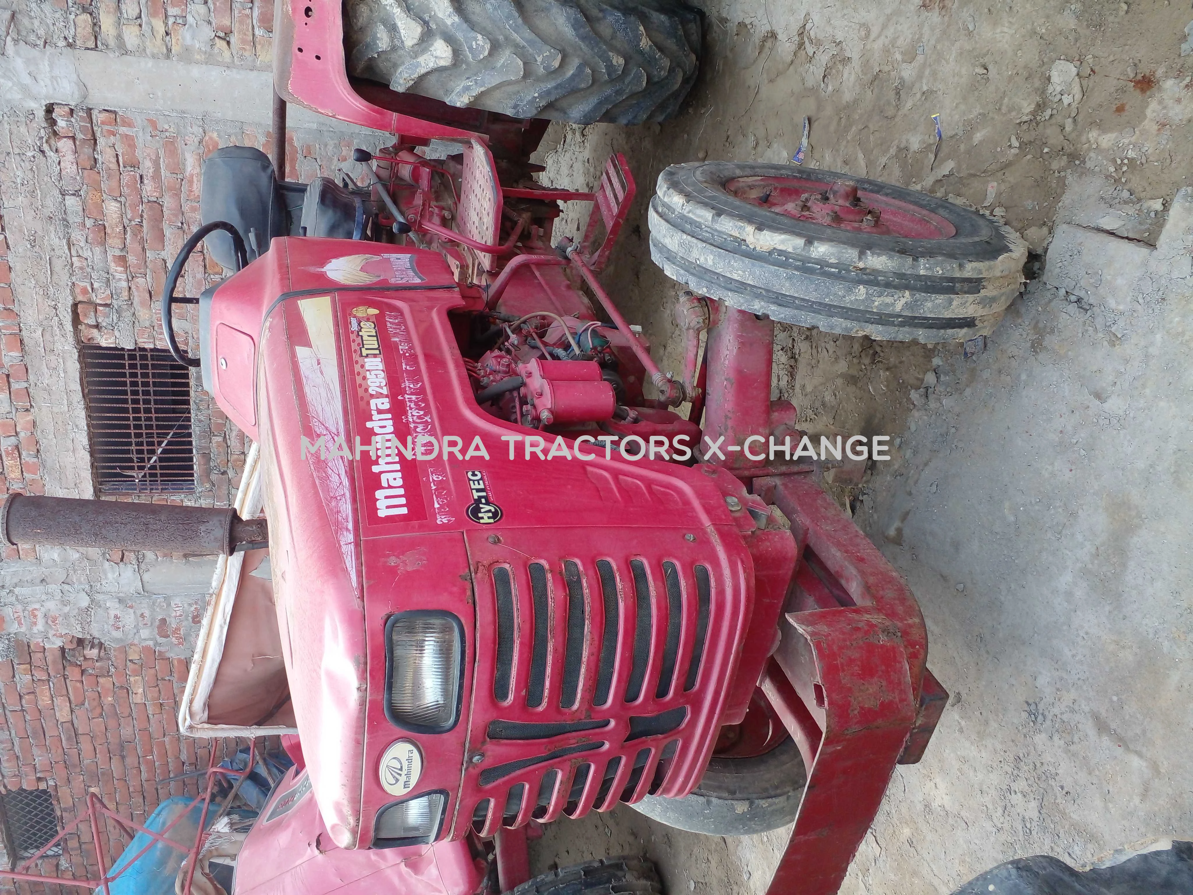 2011 Mahindra 295 DI Turbo-1