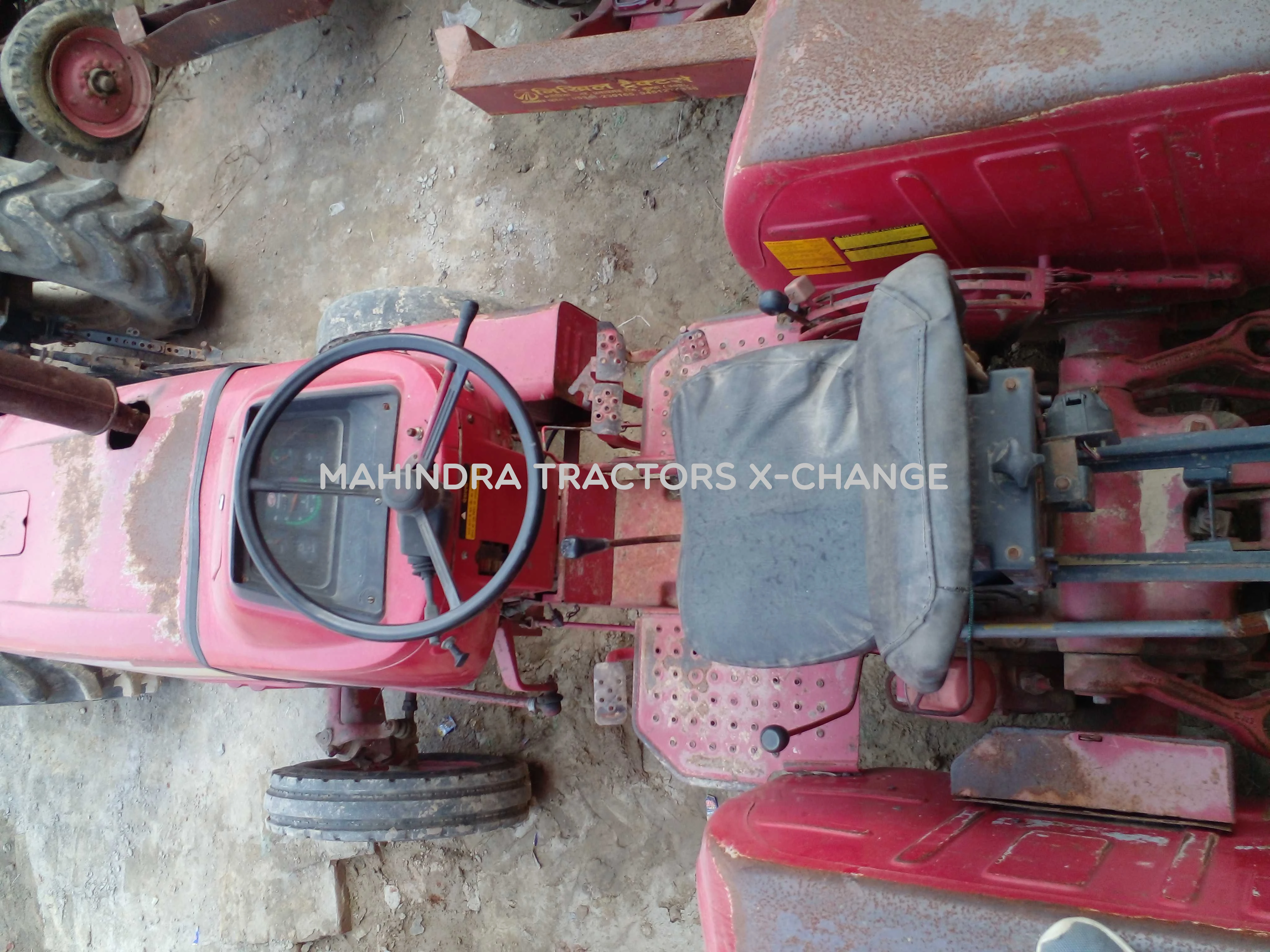 2011 Mahindra 295 DI Turbo-4