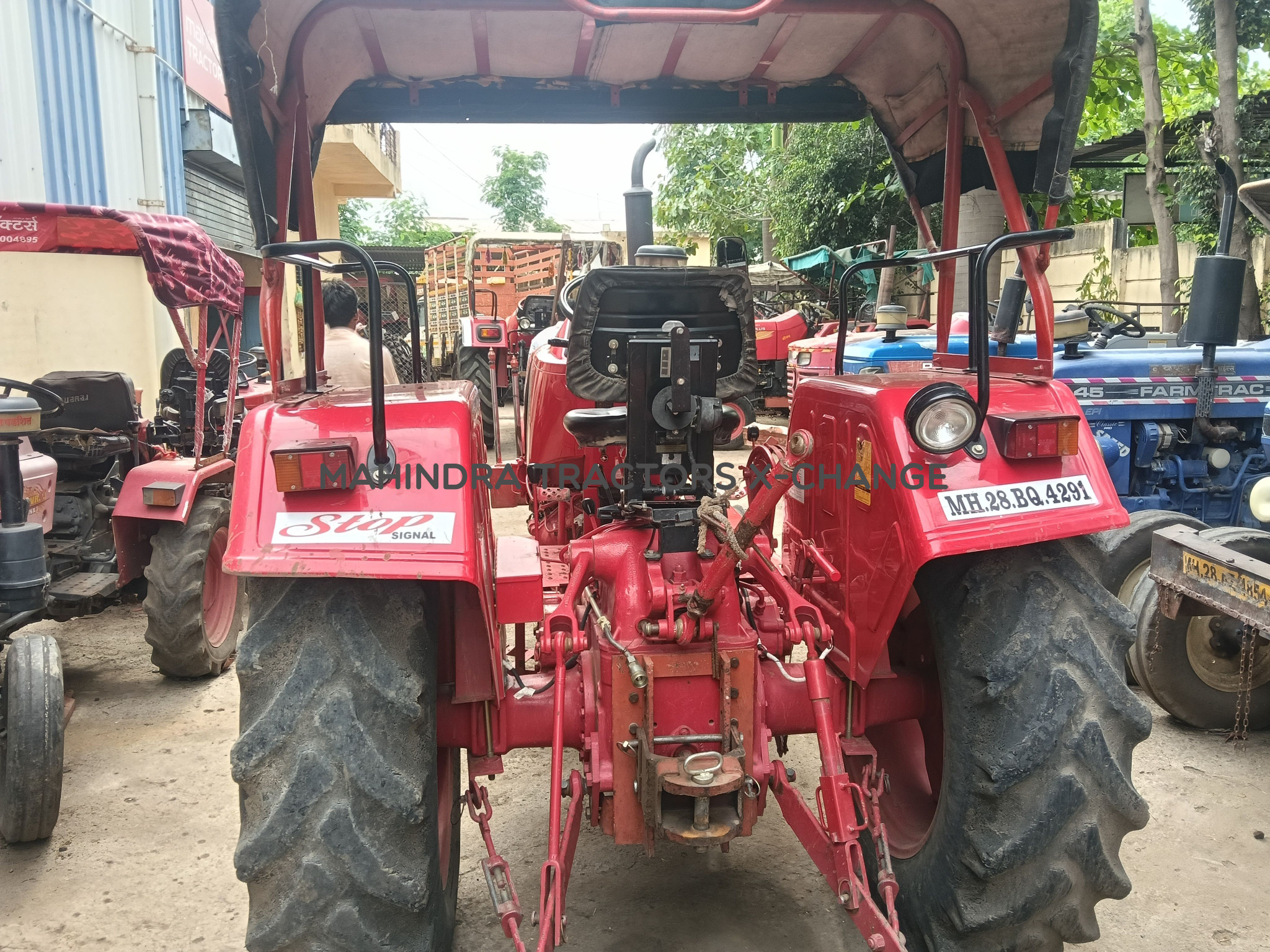 2022 Mahindra 575 DI-4