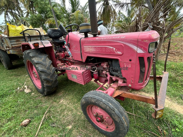2000 Mahindra 275 DI BP-2