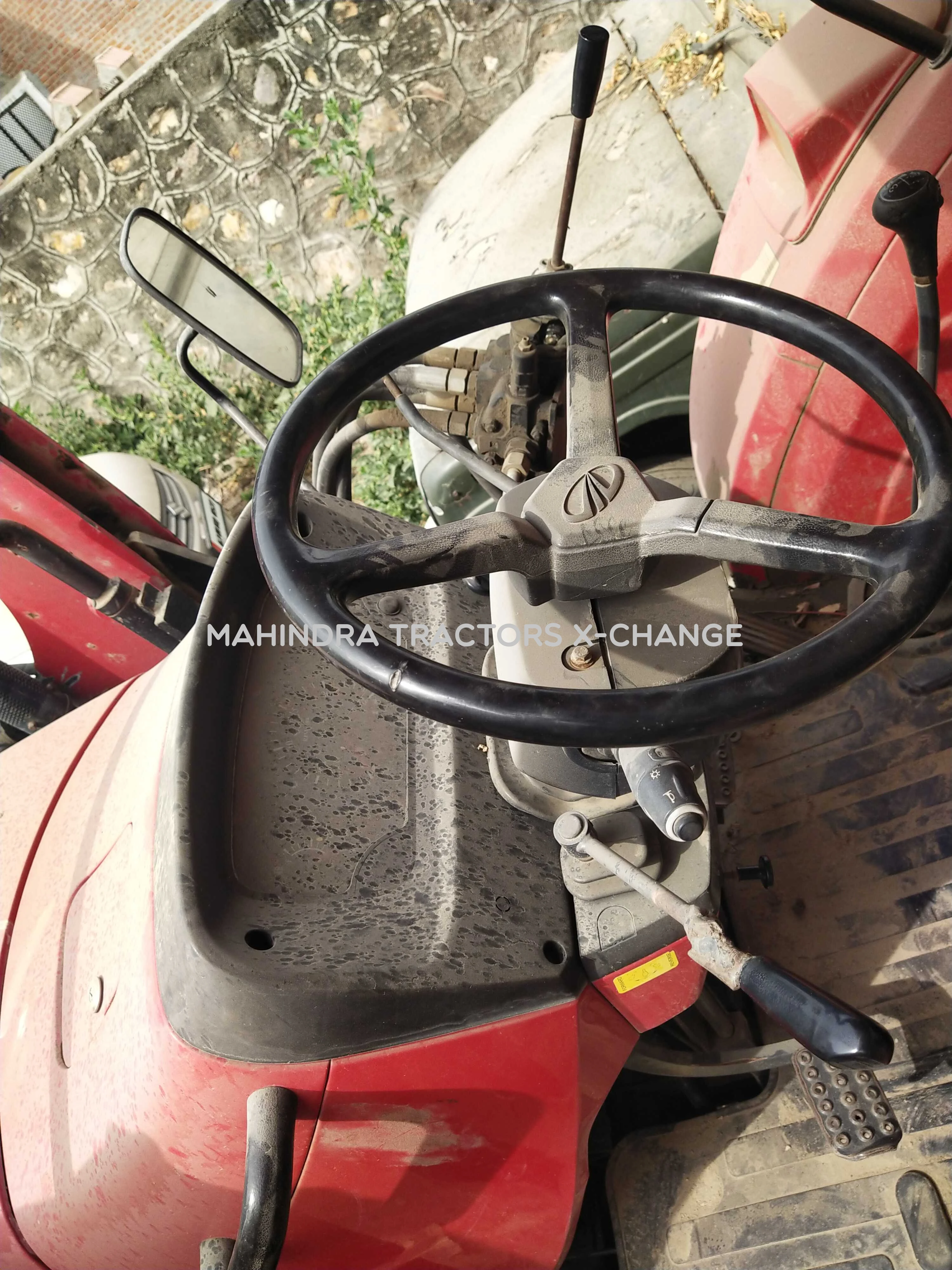 2017 Mahindra Arjun Novo 605 DI-i-4WD-4