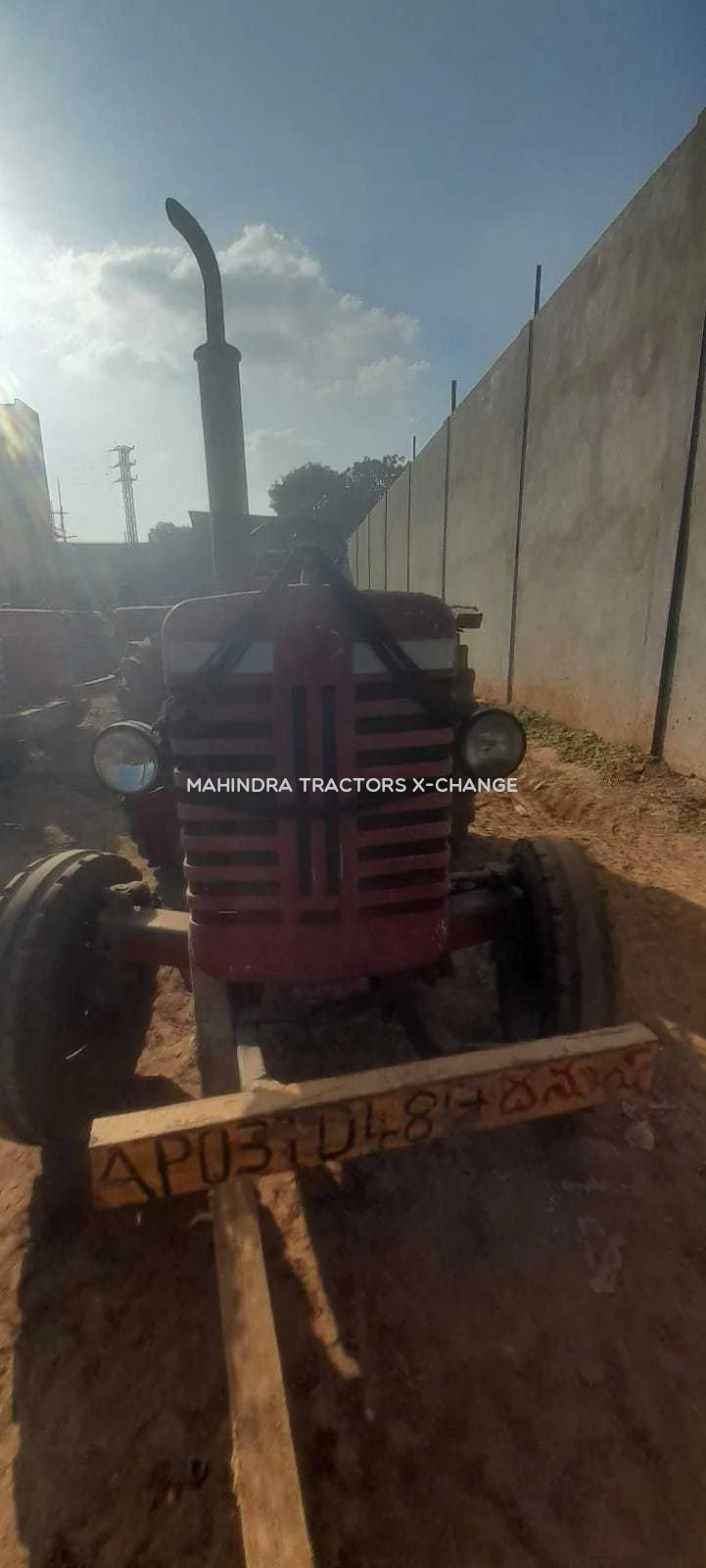 2015 Mahindra 475 DI-2