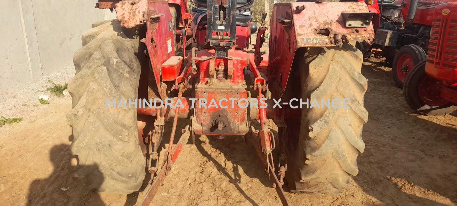 2015 Mahindra 475 DI-4