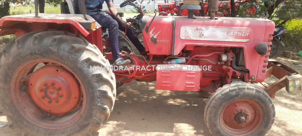 2016 Mahindra 475 DI-4