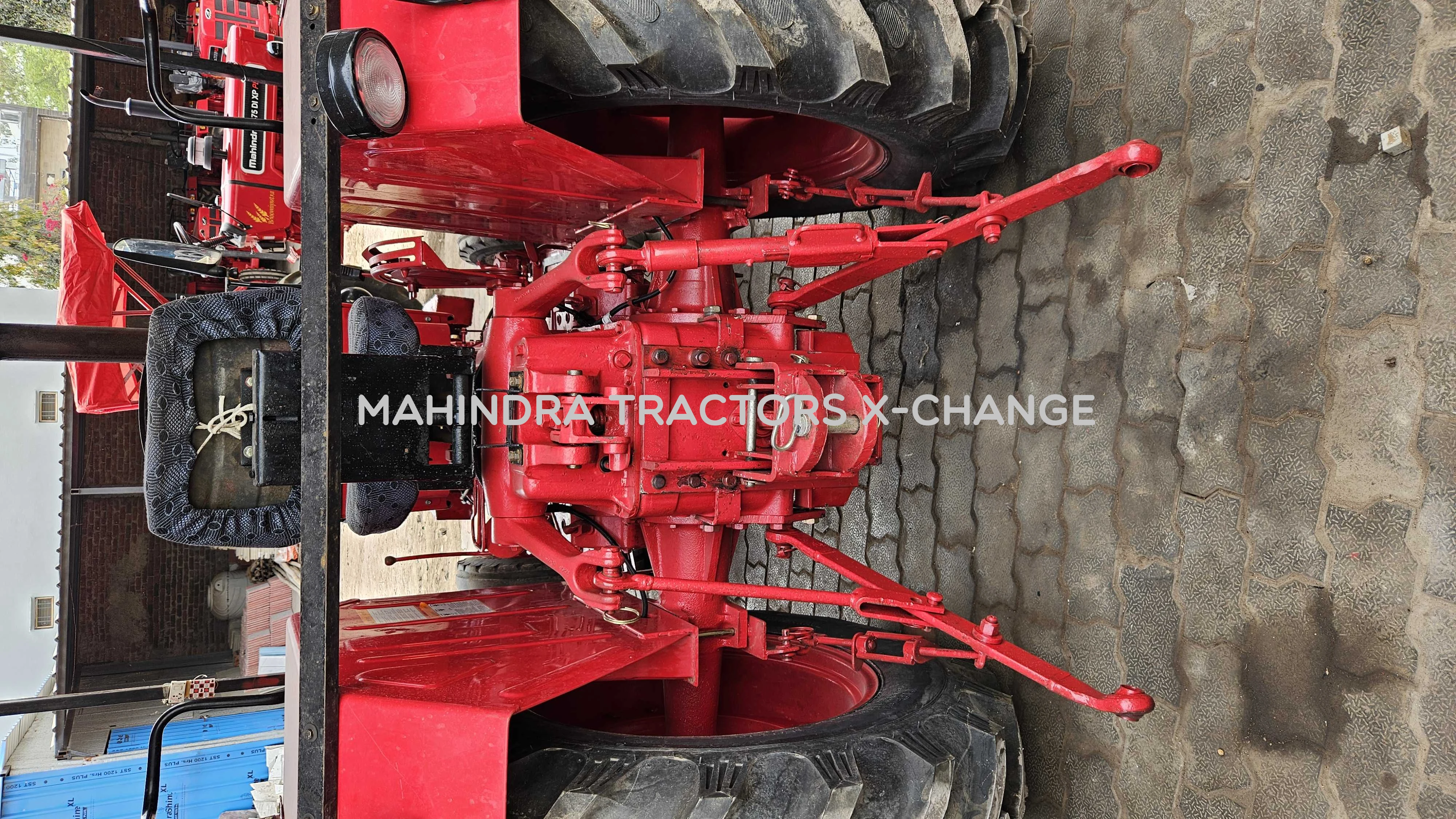 2009 Mahindra 275 DI Sarpanch-4