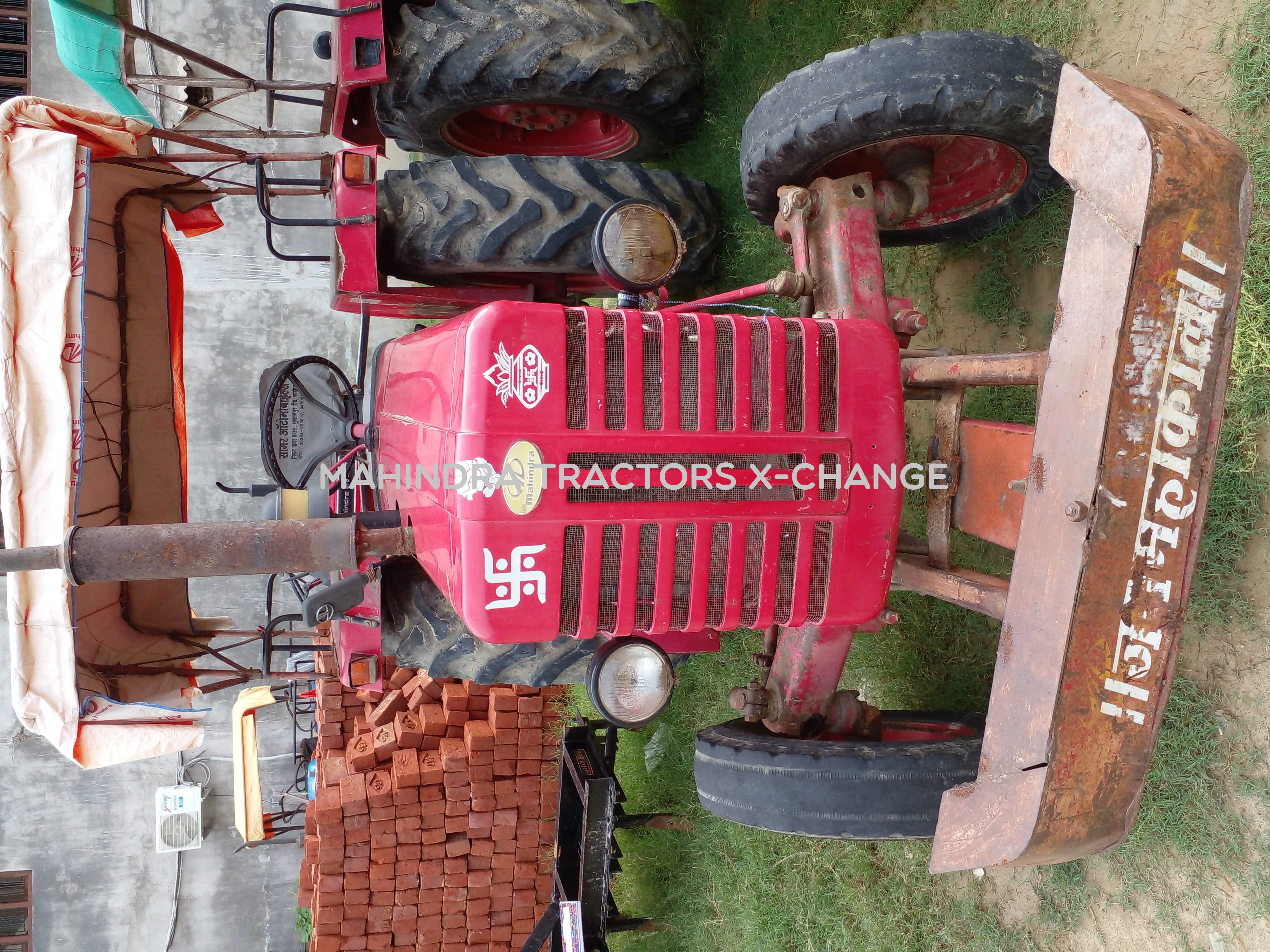 2012 Mahindra 475 DI-1