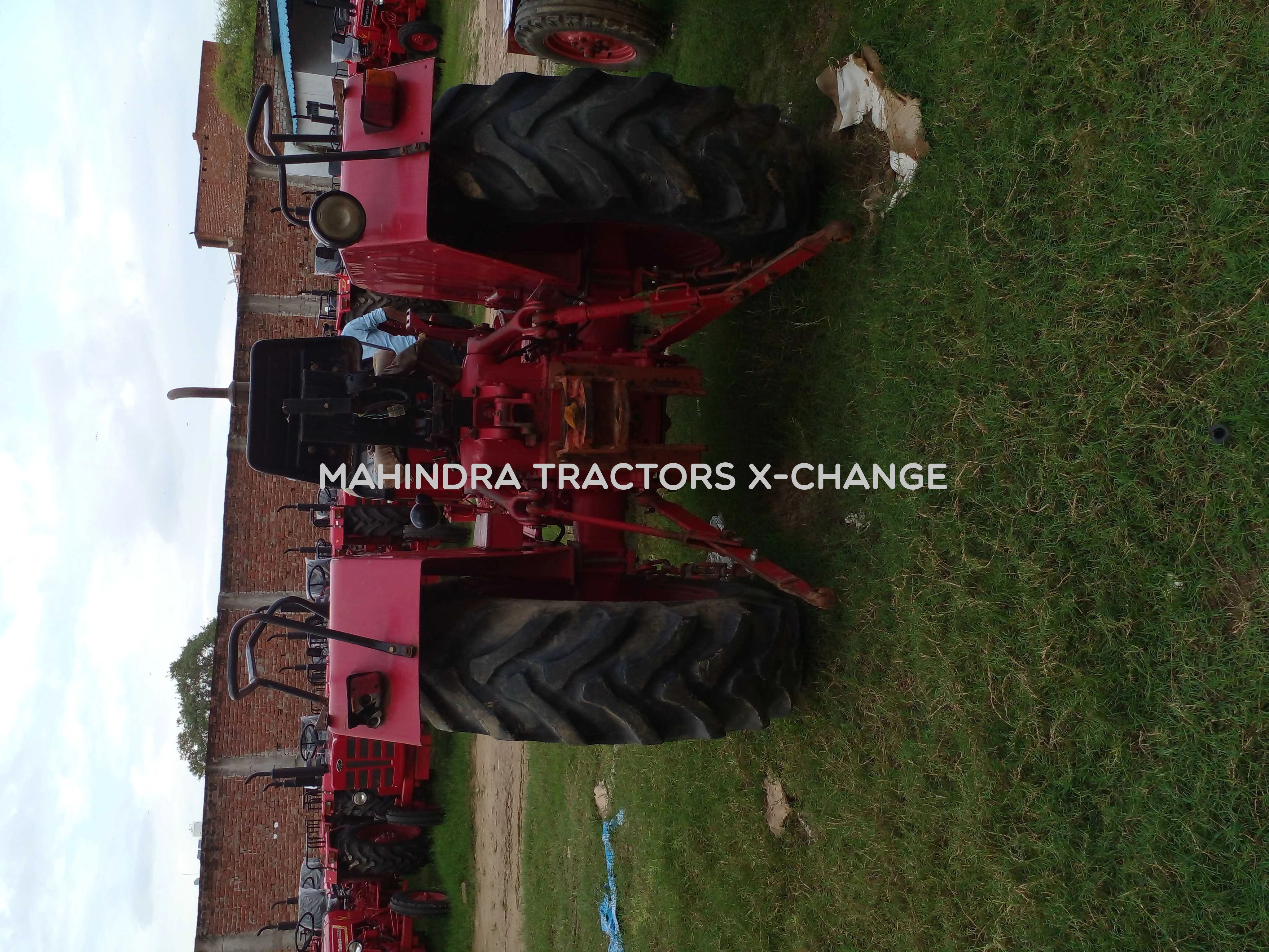 2017 Mahindra 415 DI-3