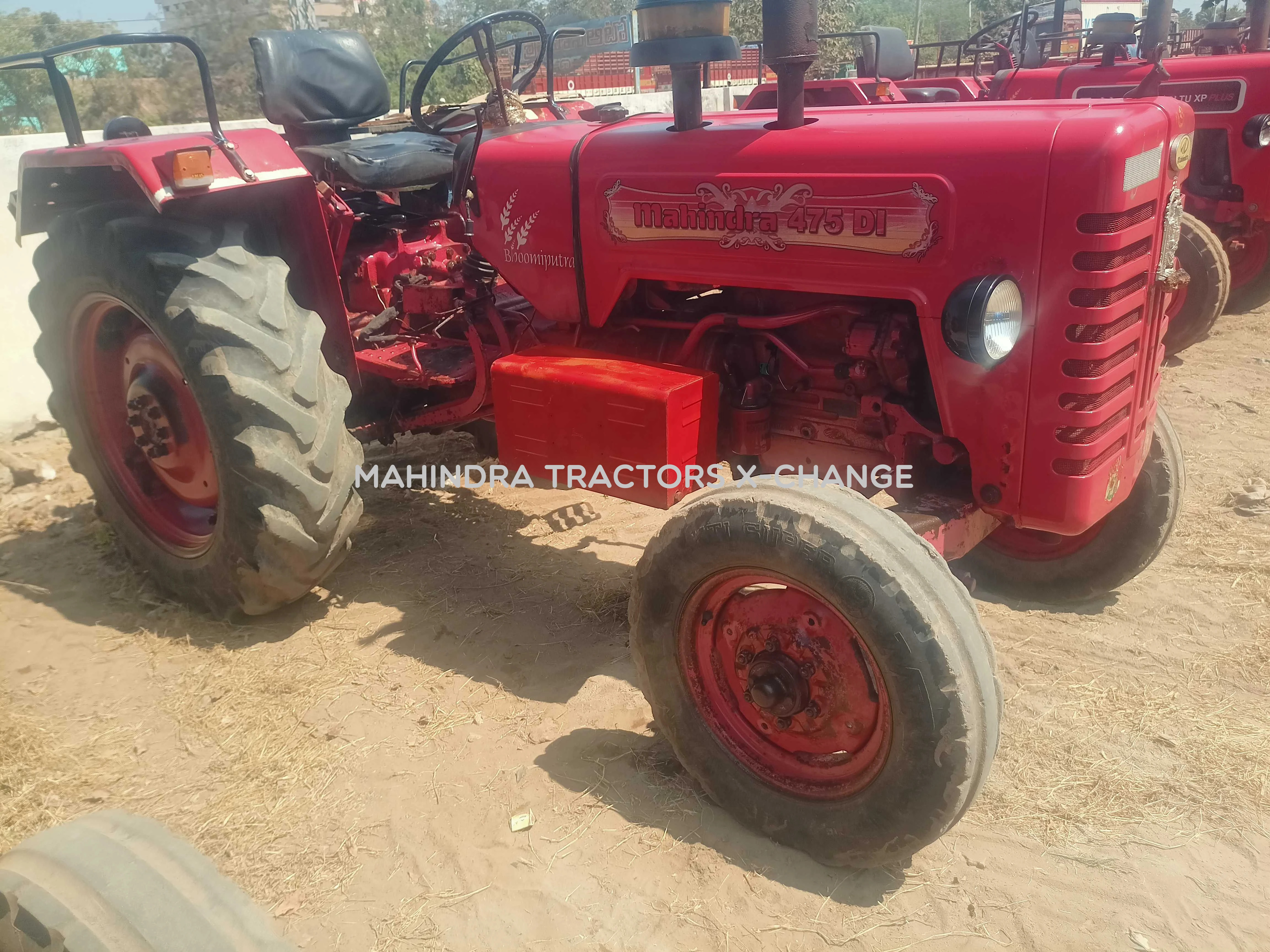 2012 Mahindra 475 DI-1