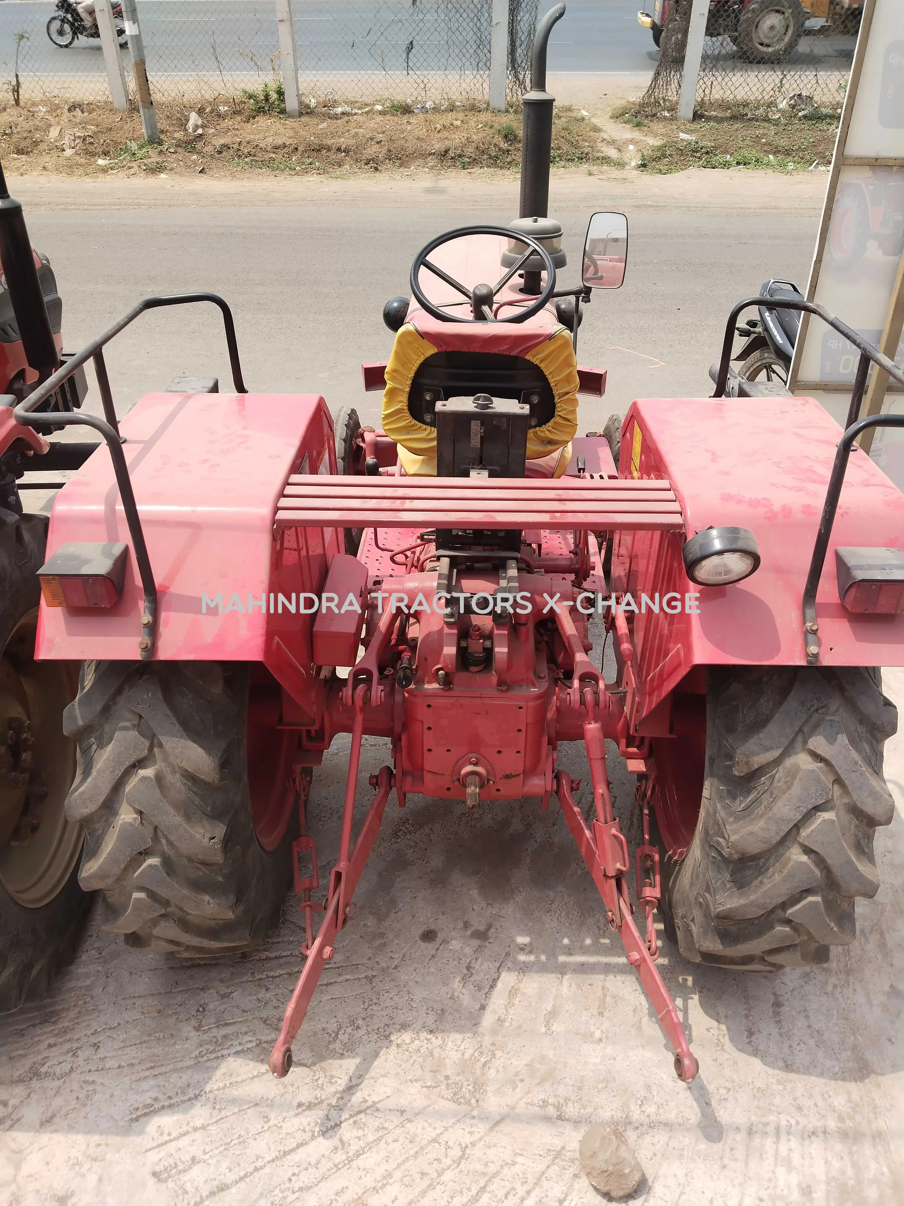 2022 Mahindra 275 DI TU XP Plus-1