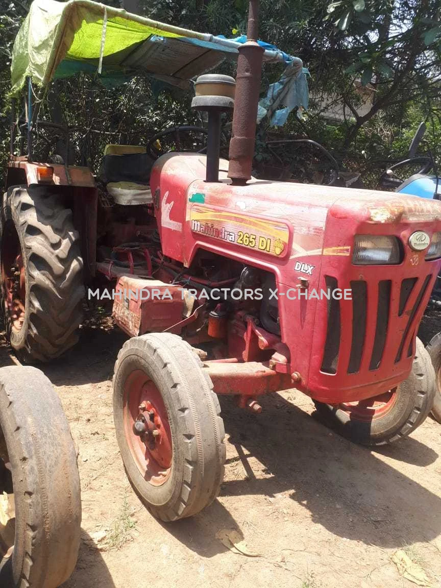 2010 Mahindra 265 DI-2