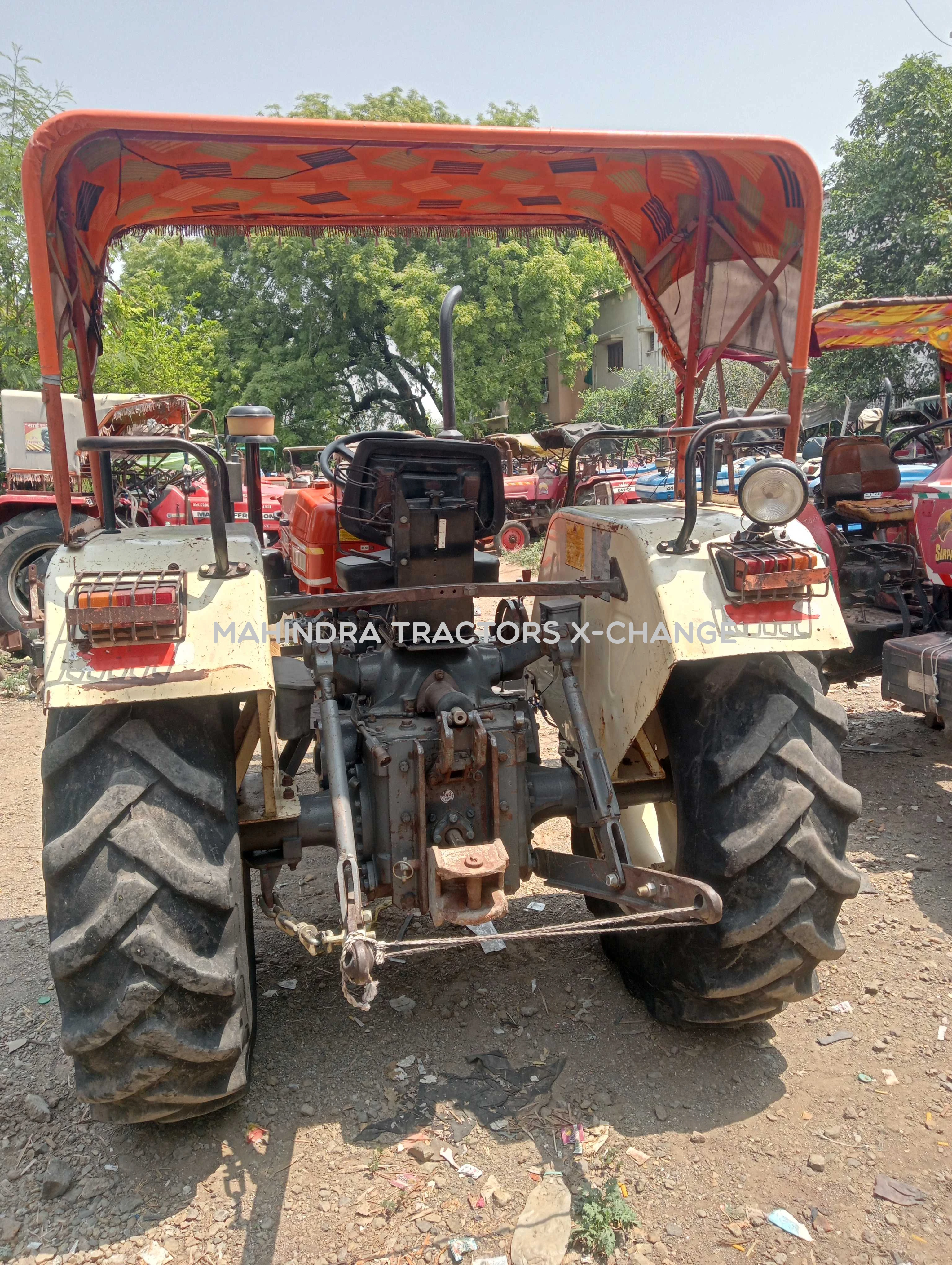 2014 Swaraj 855 FE-4