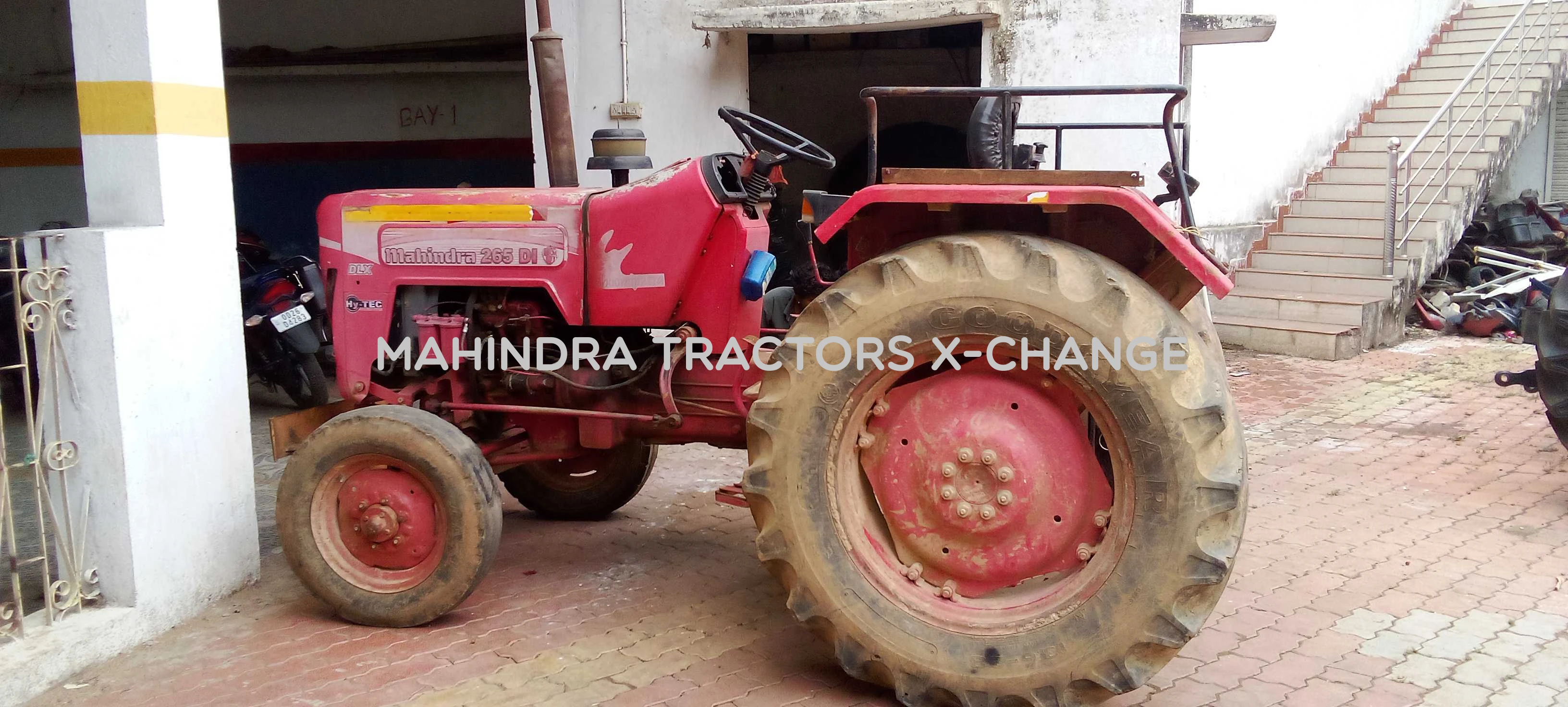 2011 Mahindra 265 DI-4