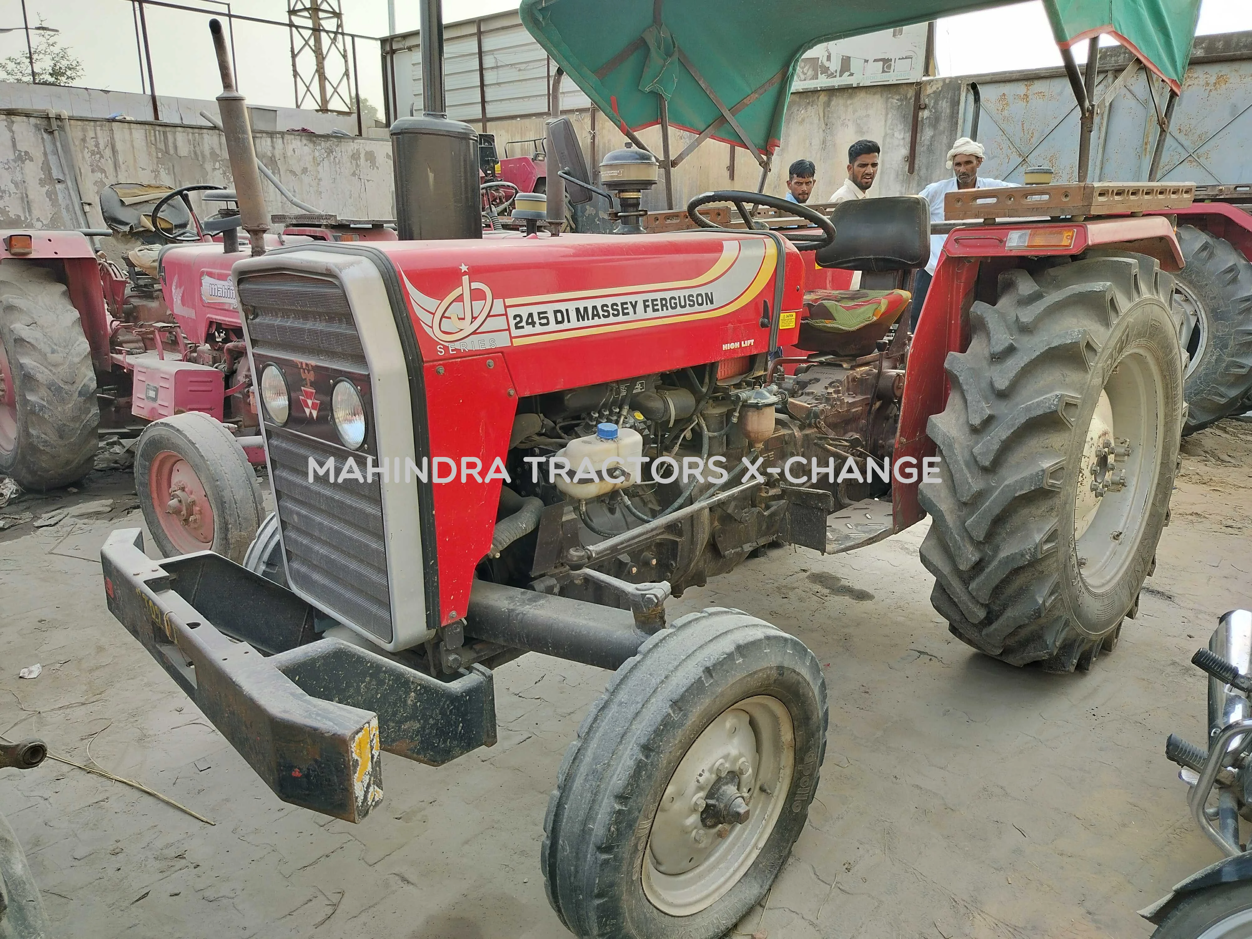 2016 Massey ferguson 245 DI-1