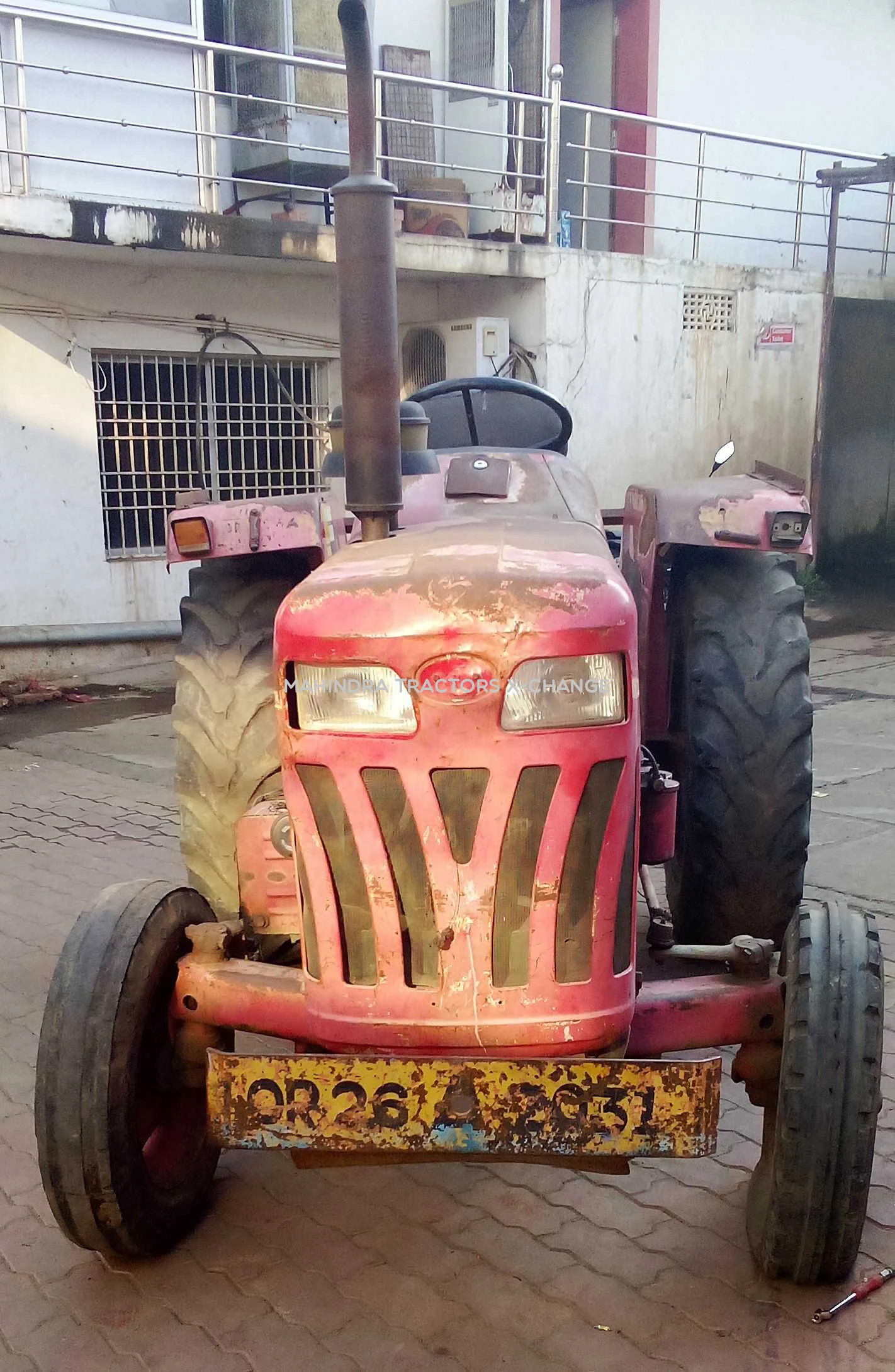 2009 Mahindra 275 DI-1