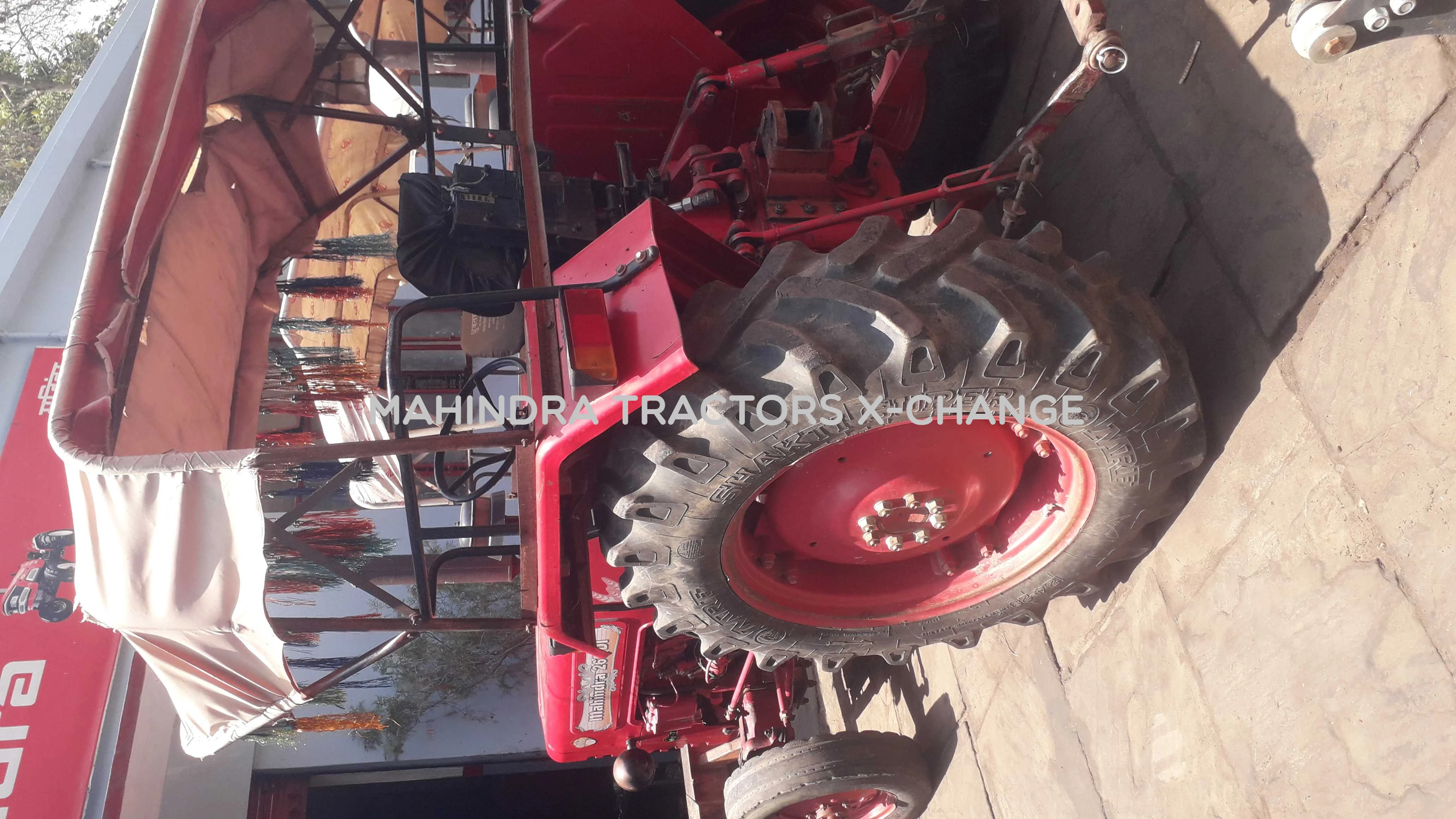 2011 Mahindra 265 DI-1