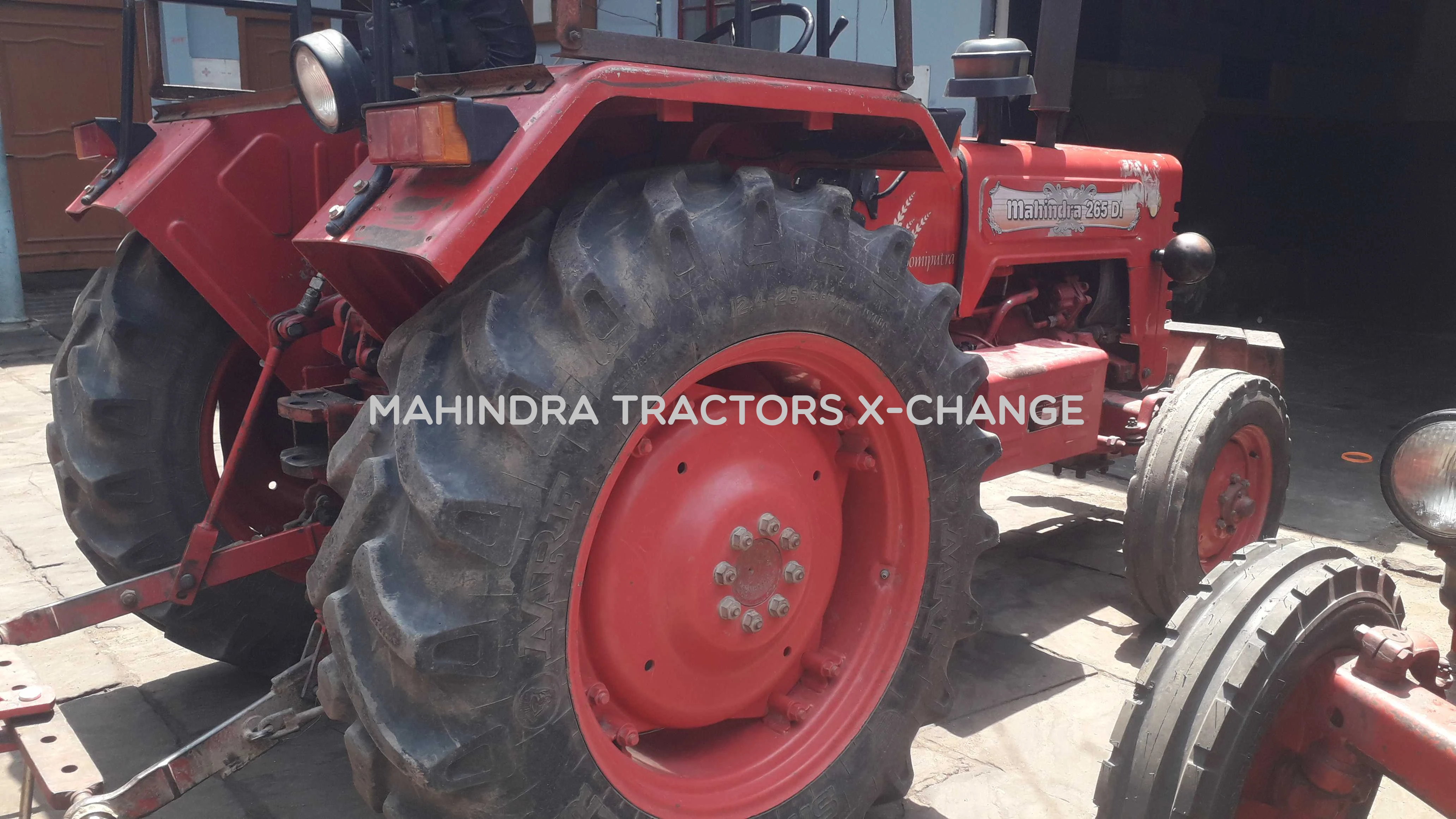 2011 Mahindra 265 DI-4