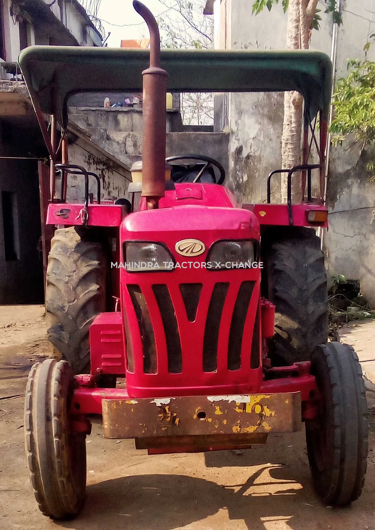 2016 Mahindra 275 DI-4