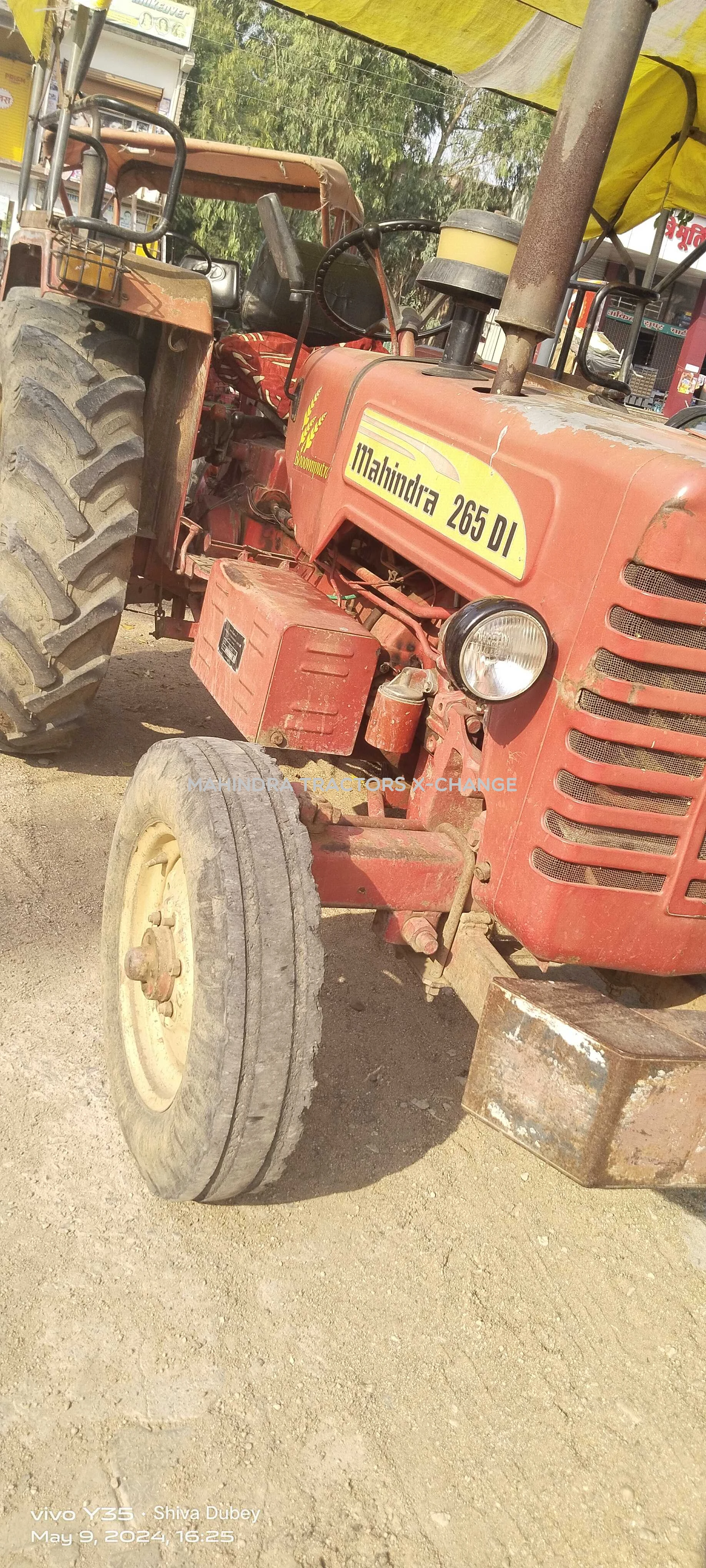 2002 Mahindra 265 DI-2