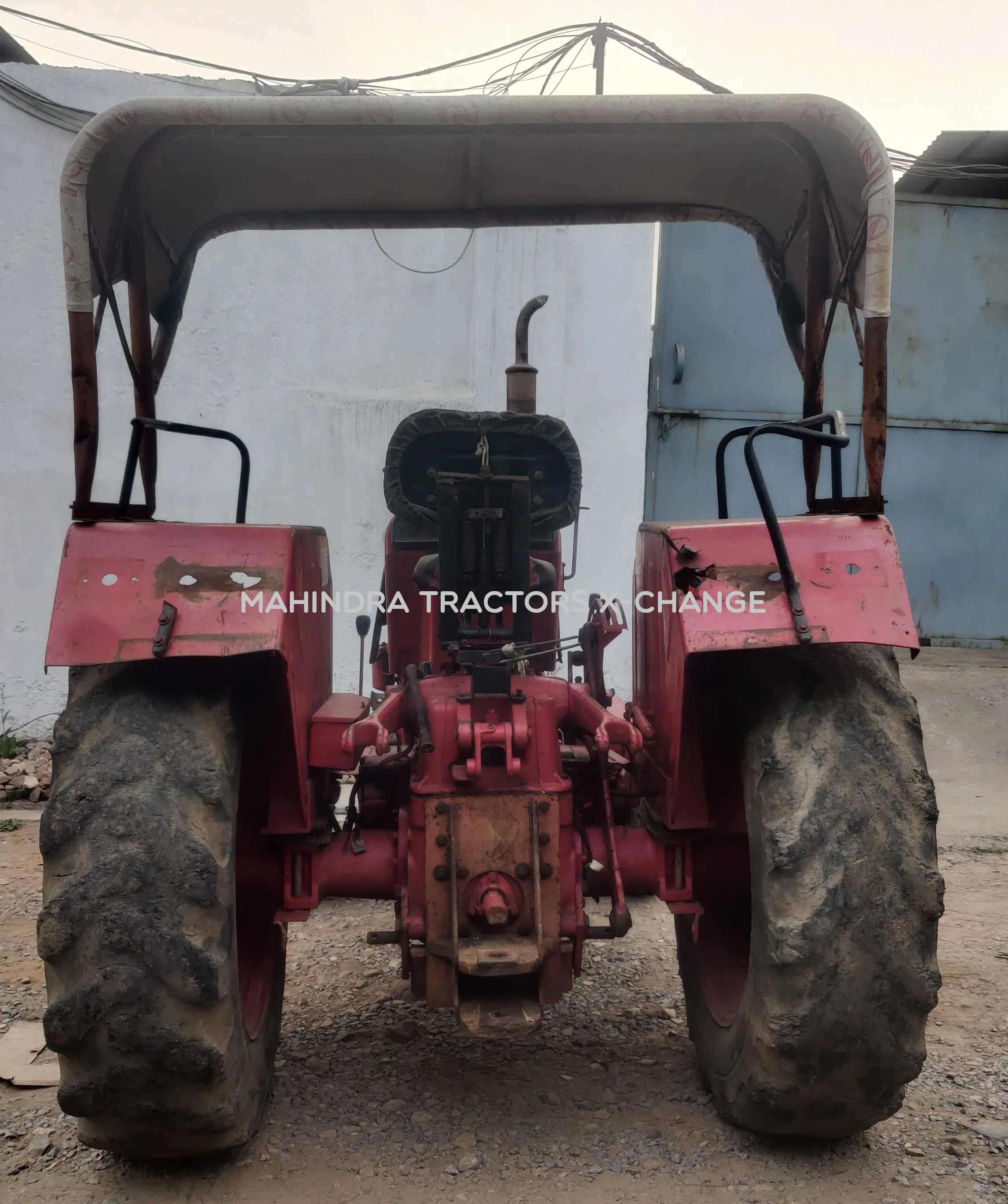2014 Mahindra 275 DI-4