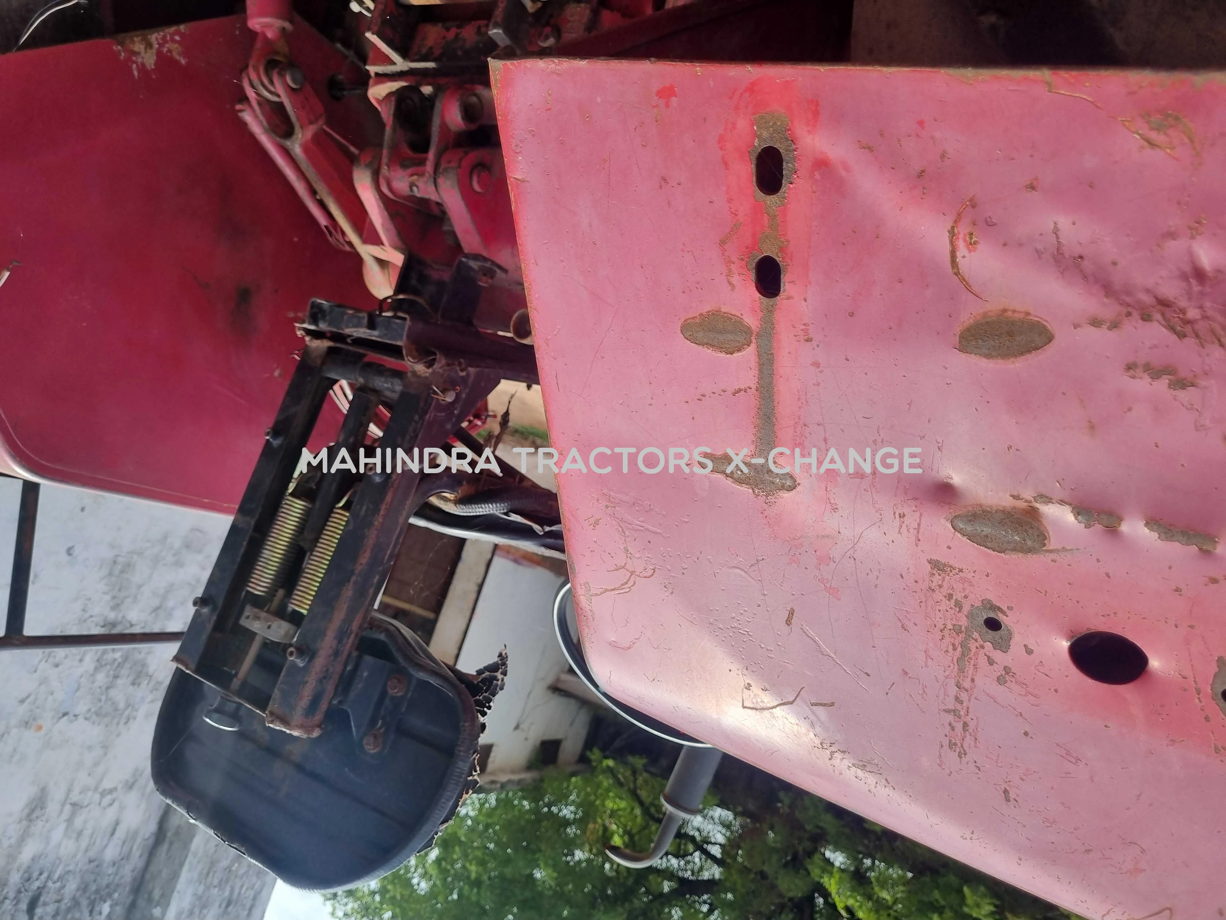 2003 Mahindra 475 DI-3