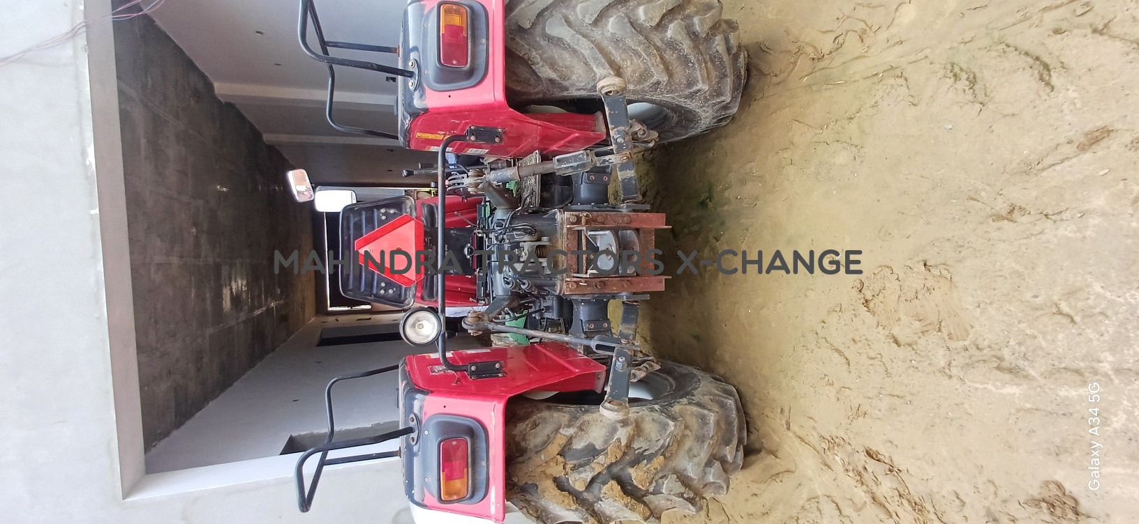 2022 Mahindra 555 ULTRA-2