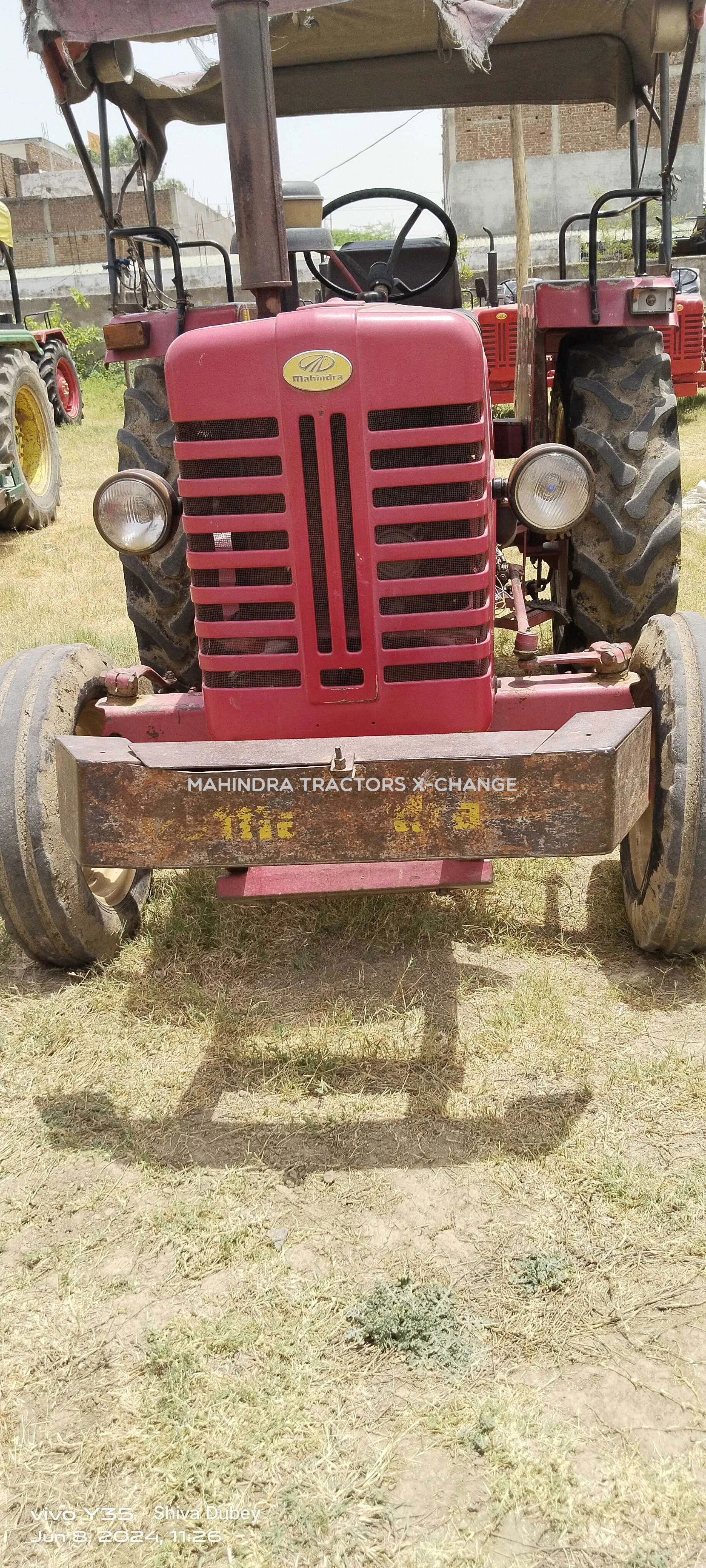 2004 Mahindra 265 DI-1